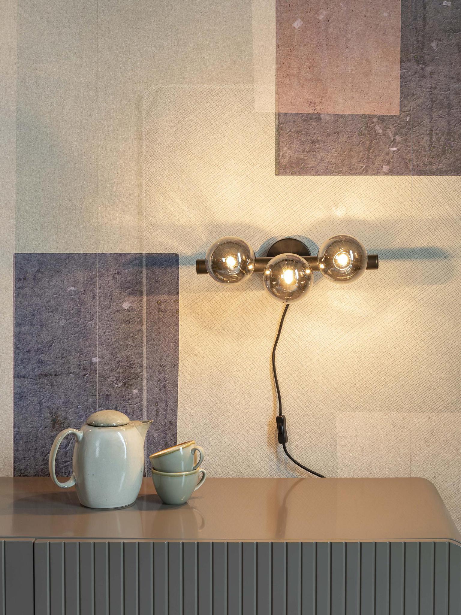 Monica Wall Lamp