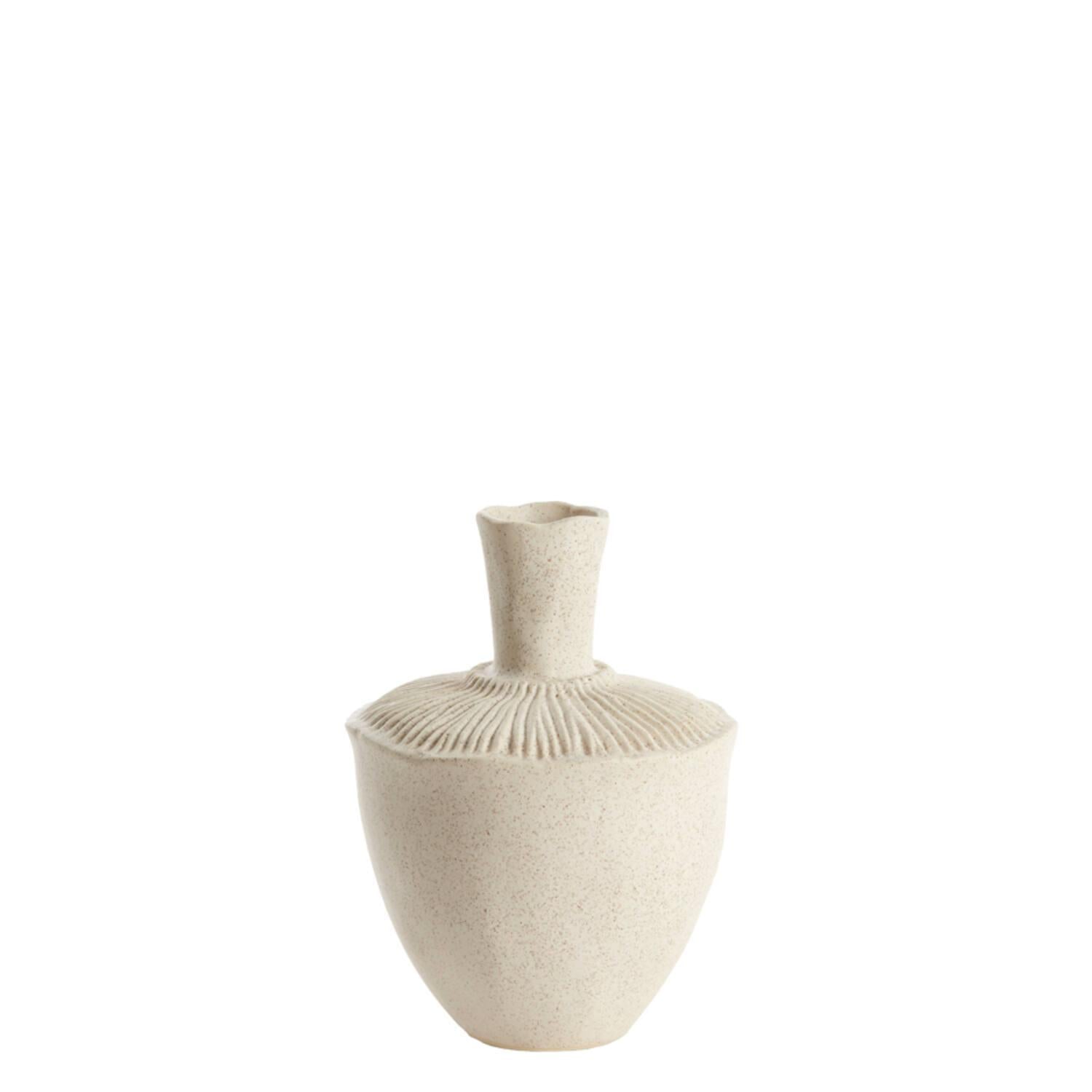 Neira Vase - Ceramic Cream