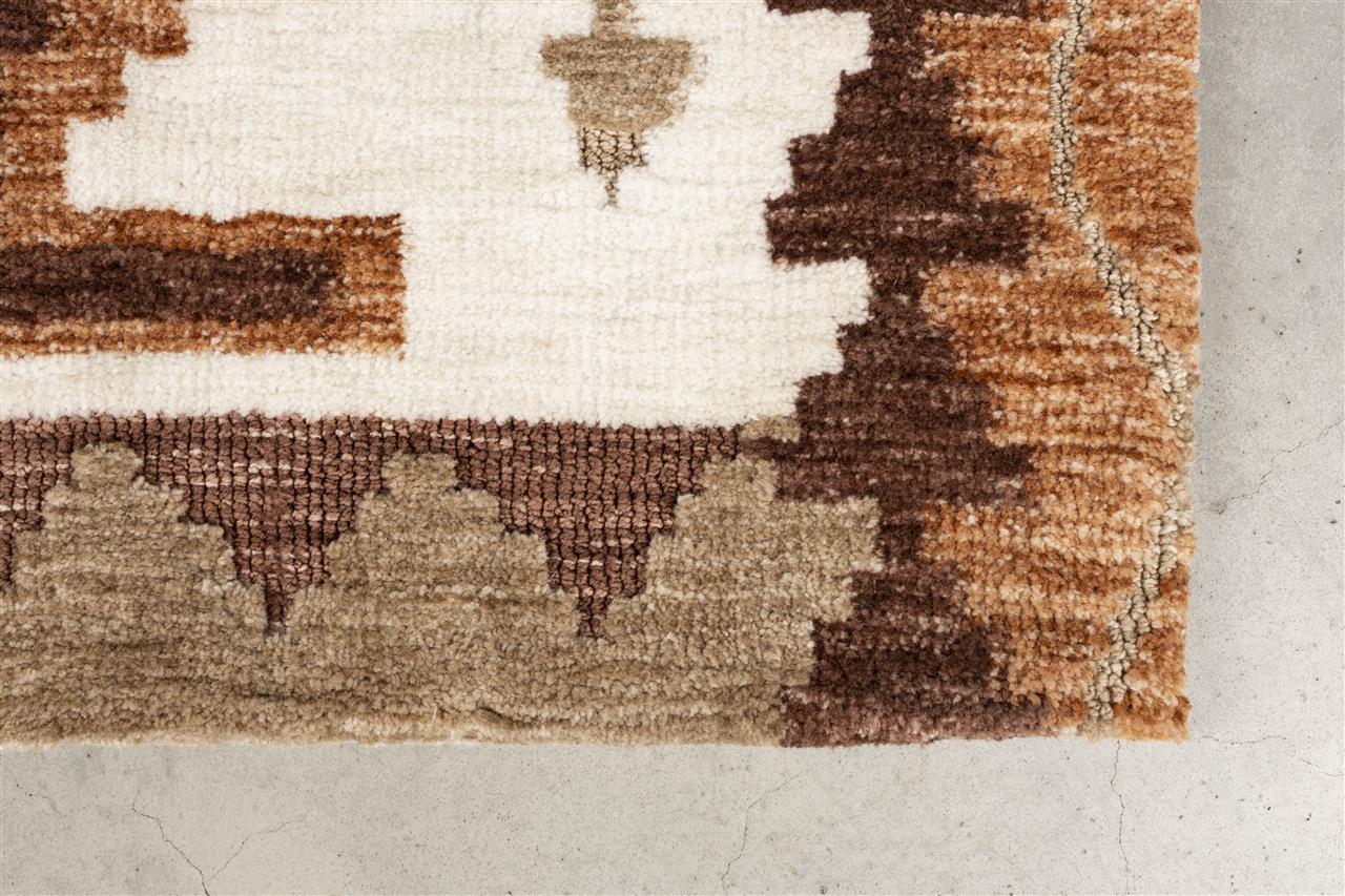 Maron Chalet Rug - 2 Sizes Available - Warm Ivory, Terracotta Brown