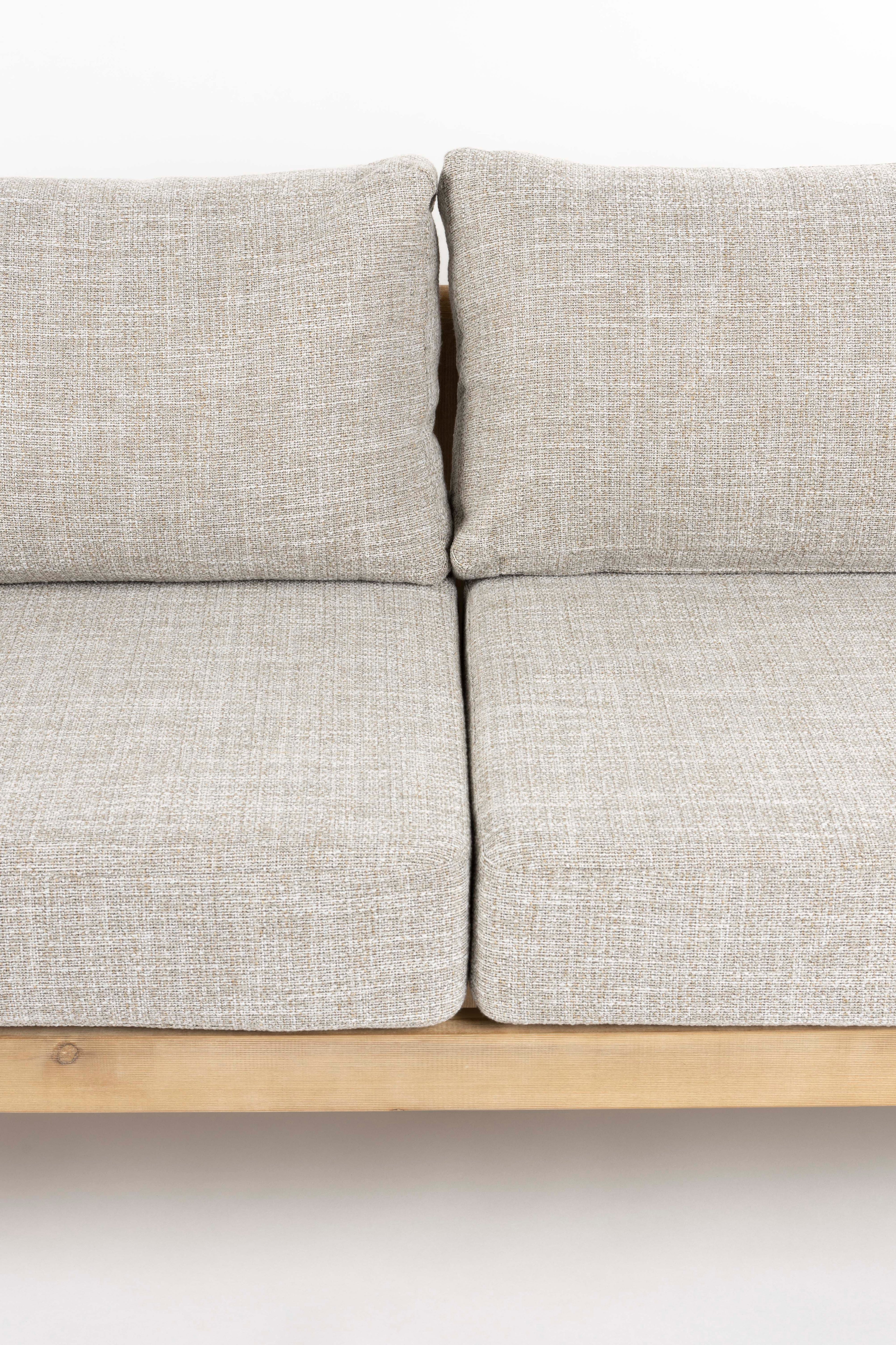 Oasis Outdoor Sofa and Coffee Table Set