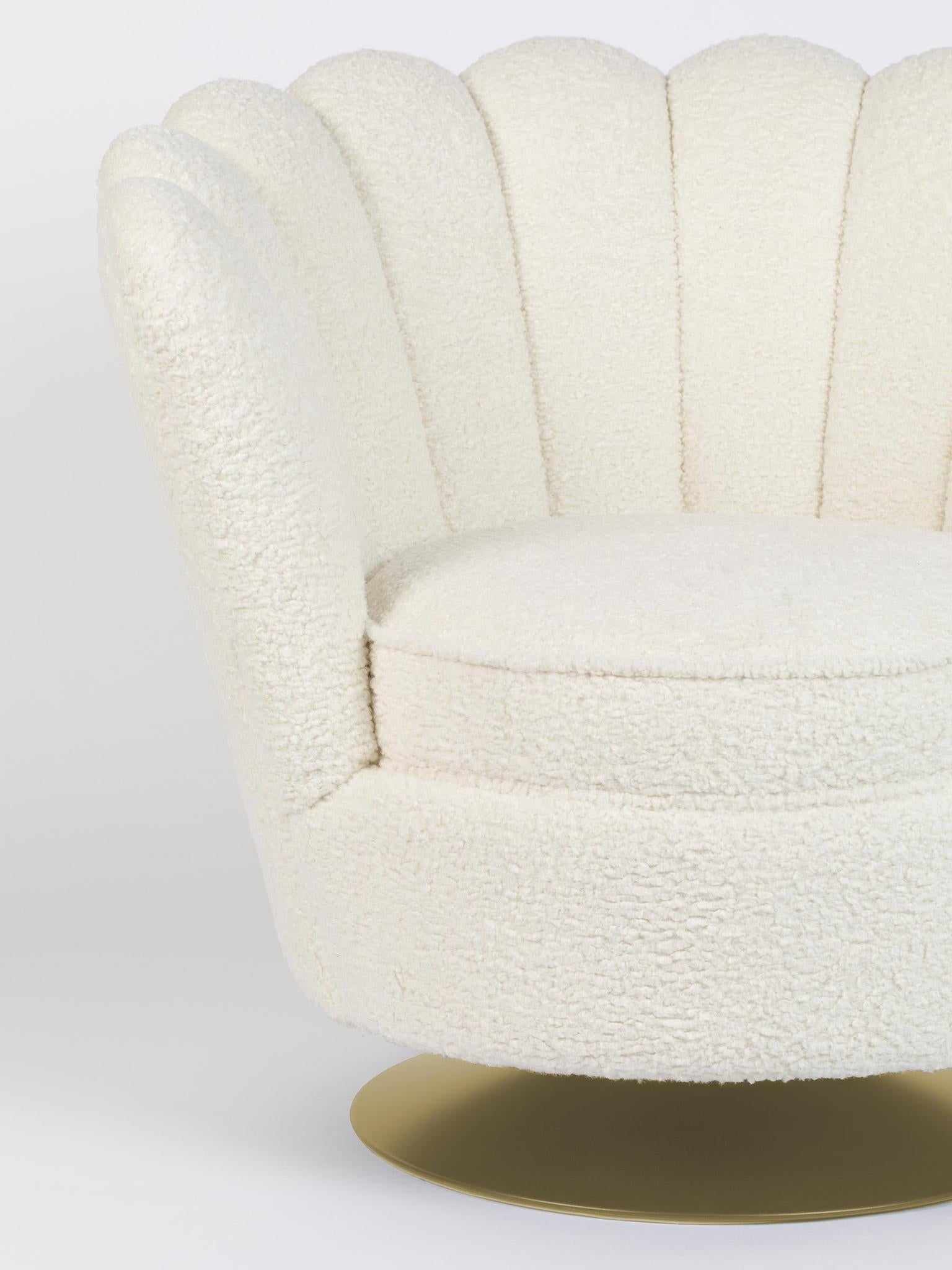 Mother Of All Shells Lounge Chair - Teddy, Natural