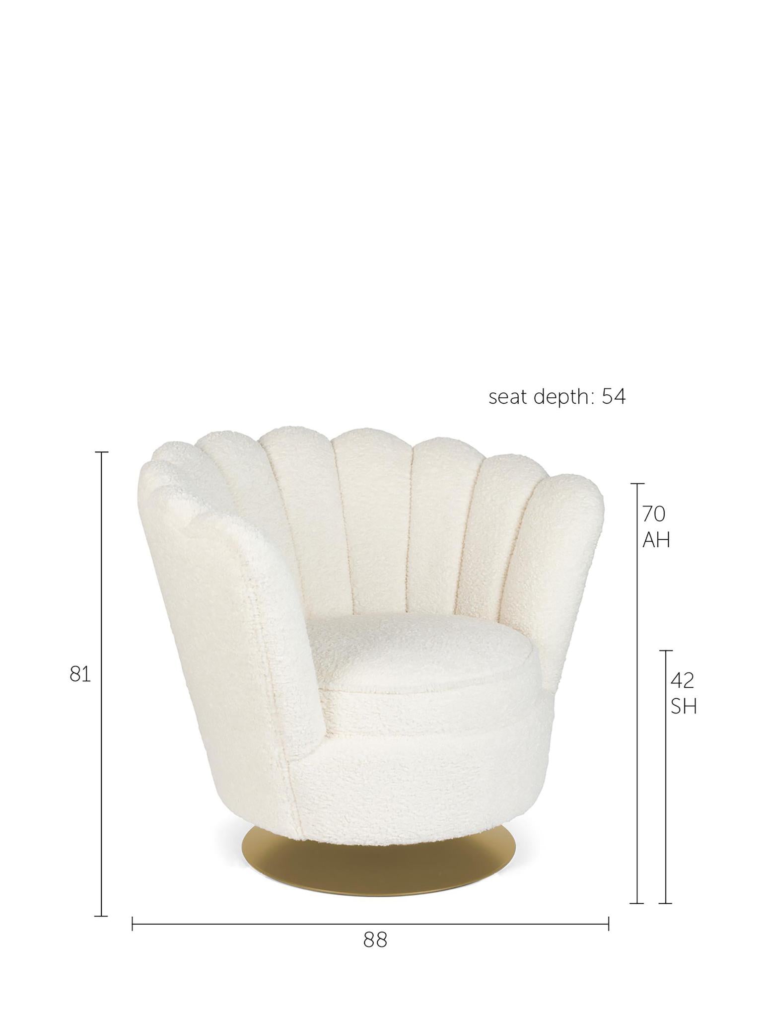 Mother Of All Shells Lounge Chair - Teddy, Natural
