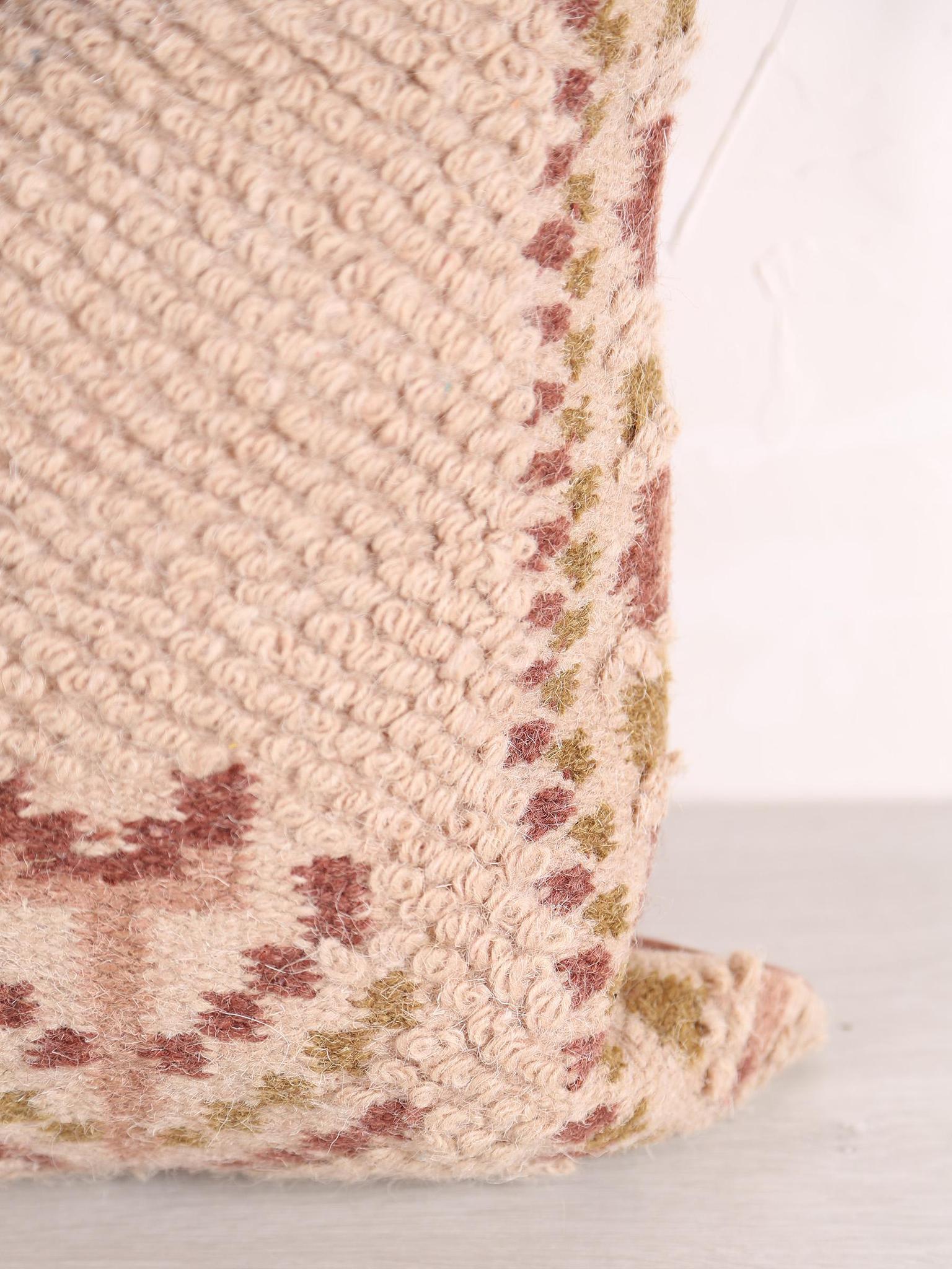 Aaina Wool And cotton cushion - Dusty pink - 2 sizes available
