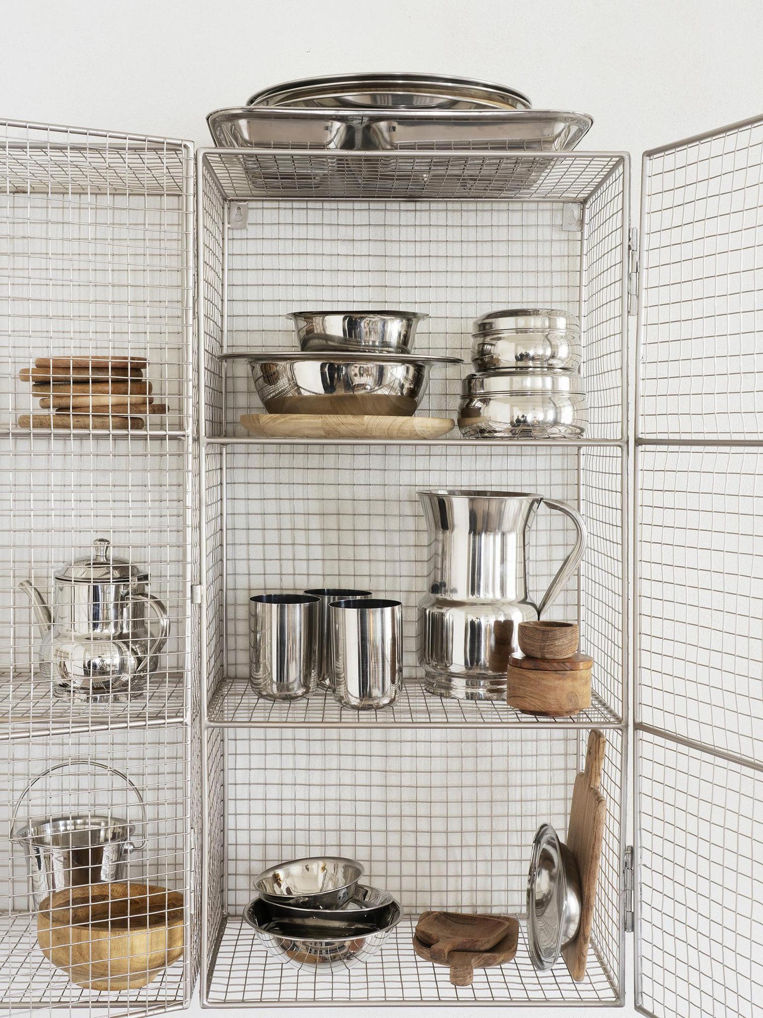 Stainless Steel Jug - Industrial Design