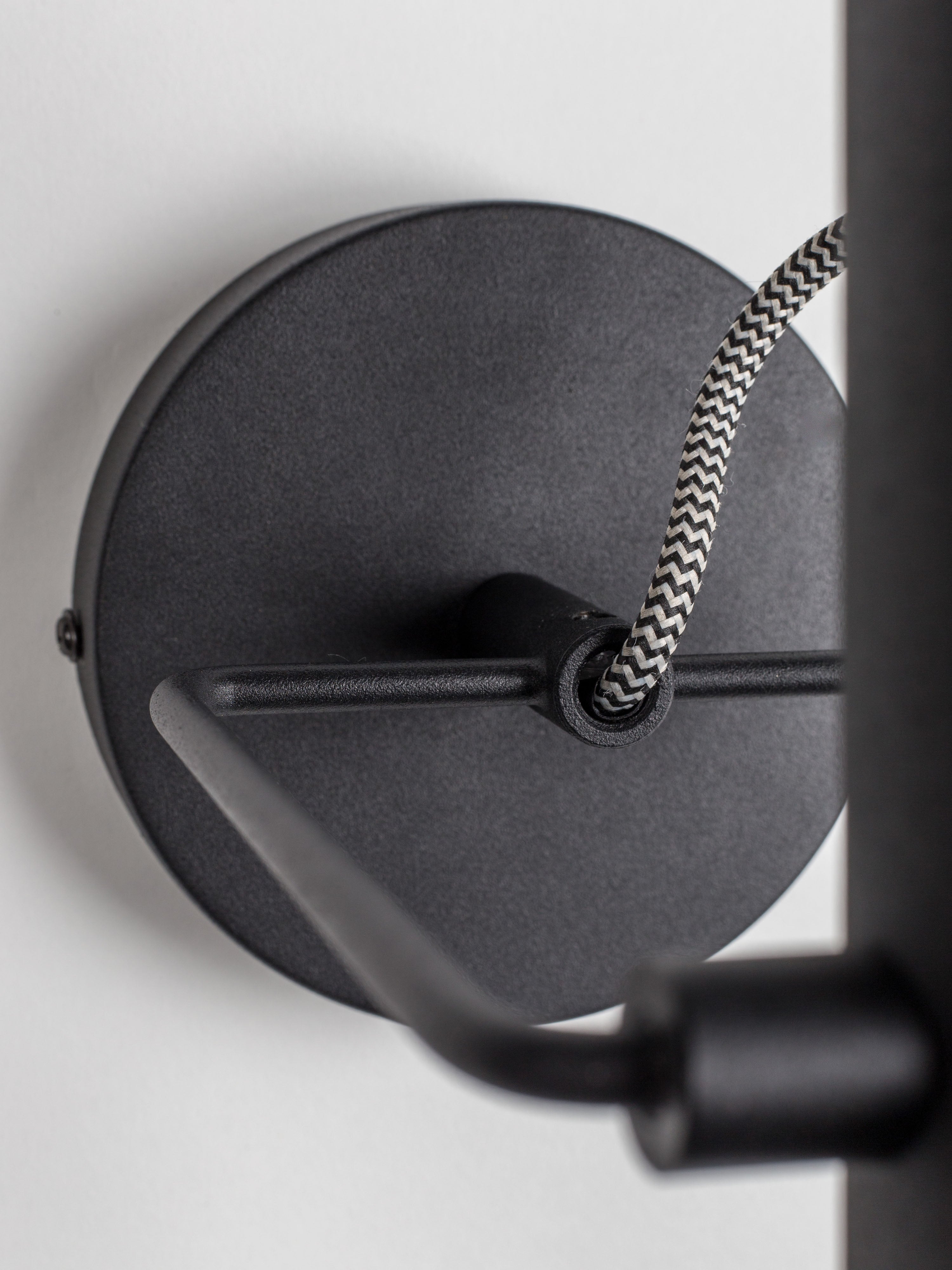 Marlon Wall Lamp in Black & Walnut