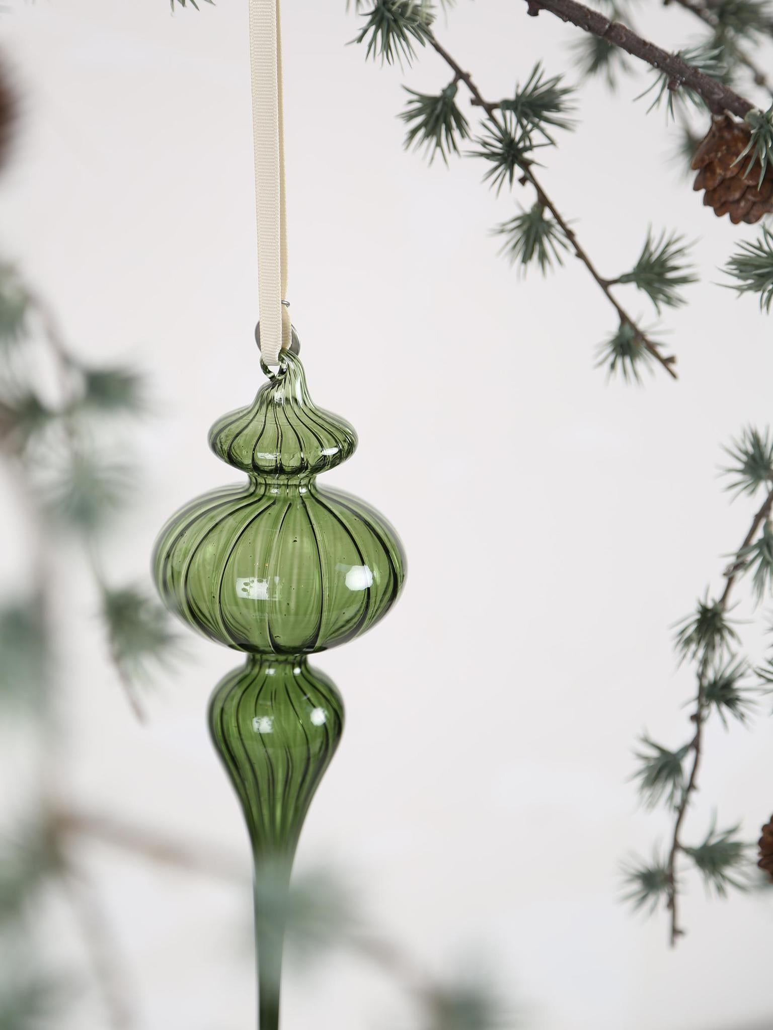 Glosille Pinnacle ornament - Green