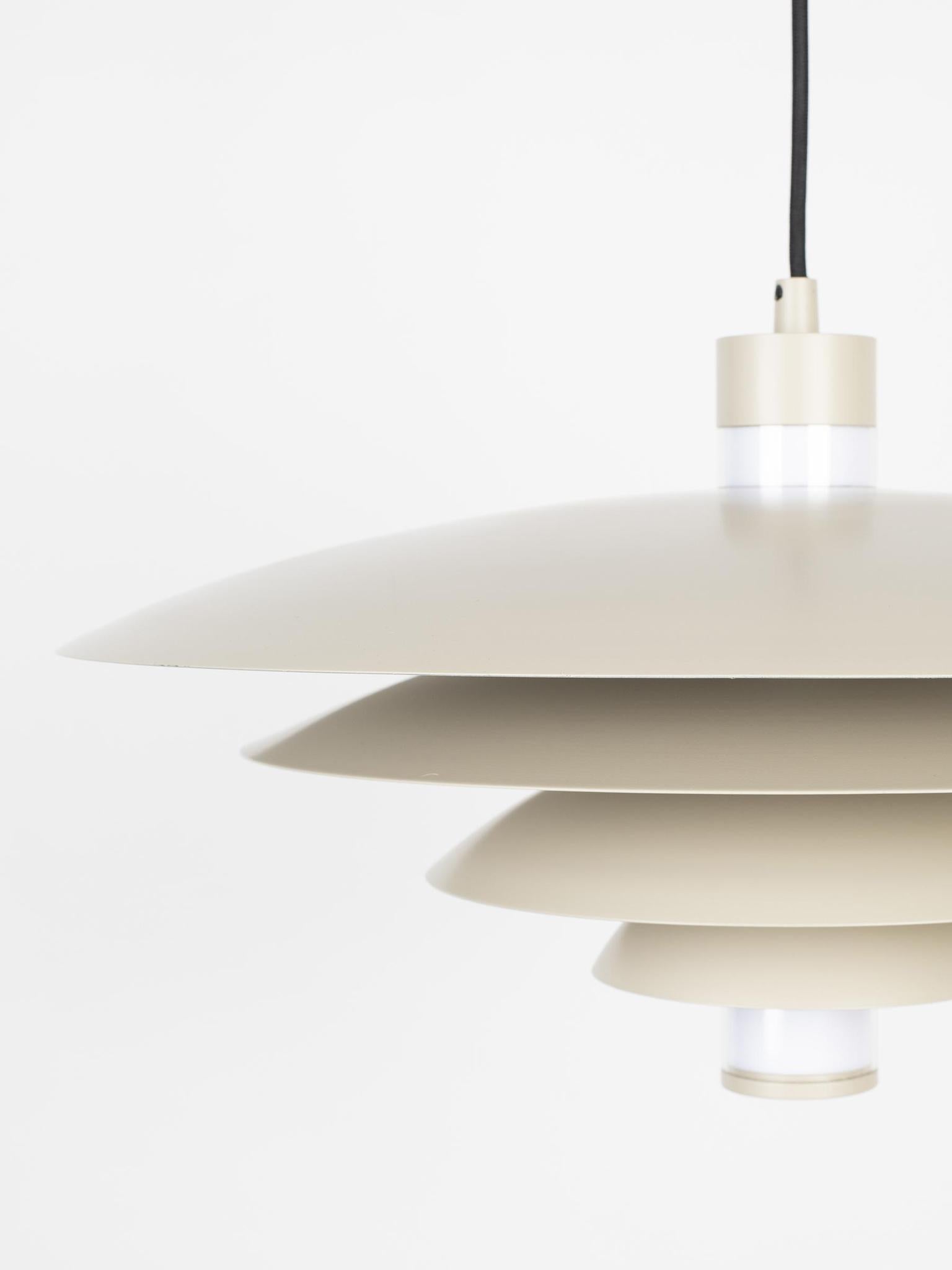 Cole pendant lamp