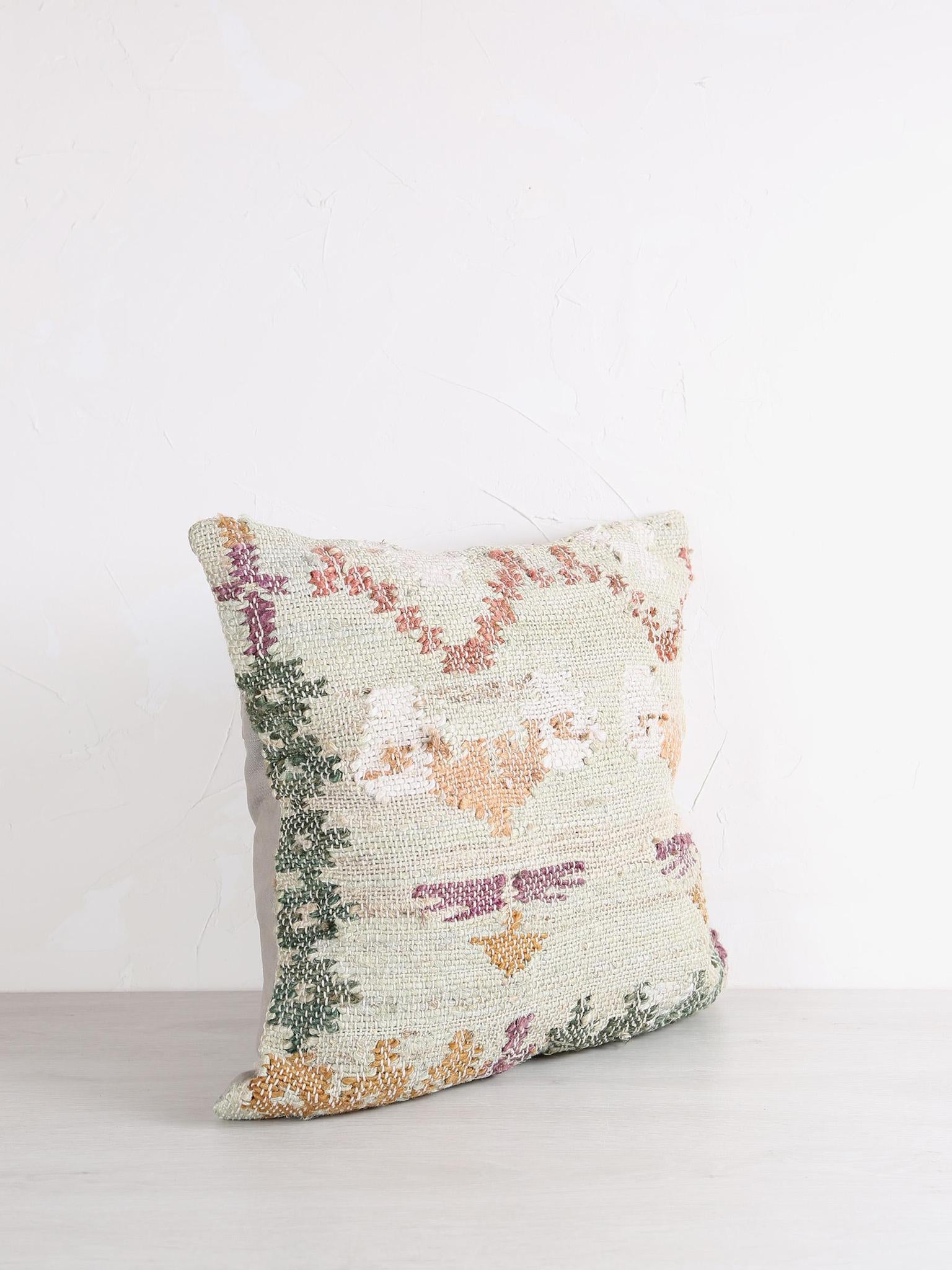 Dantri Cushion - soft grey - 2 sizes available