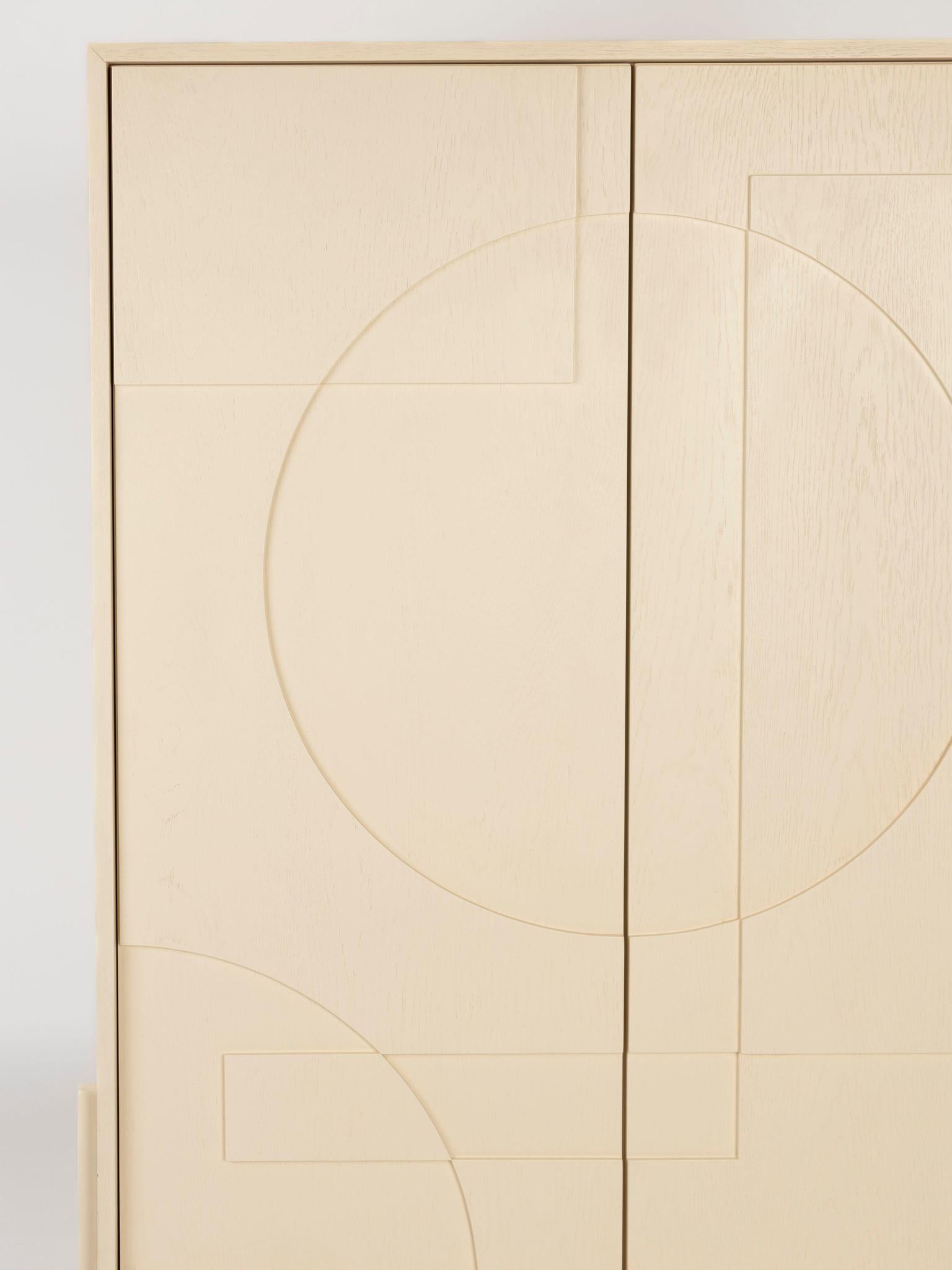 Faces Cabinet