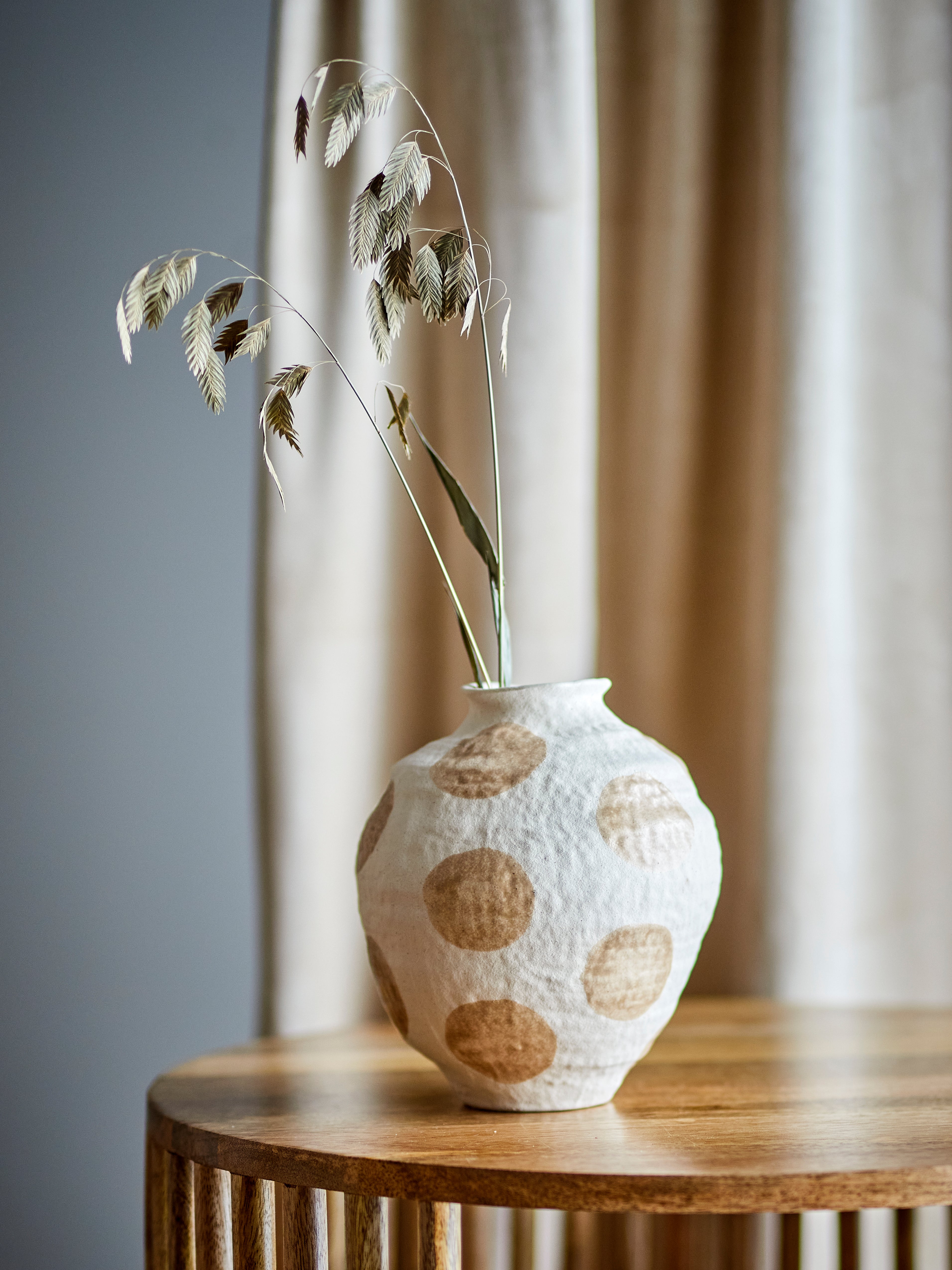Byron Textured Vase - Natural Beige - Stoneware