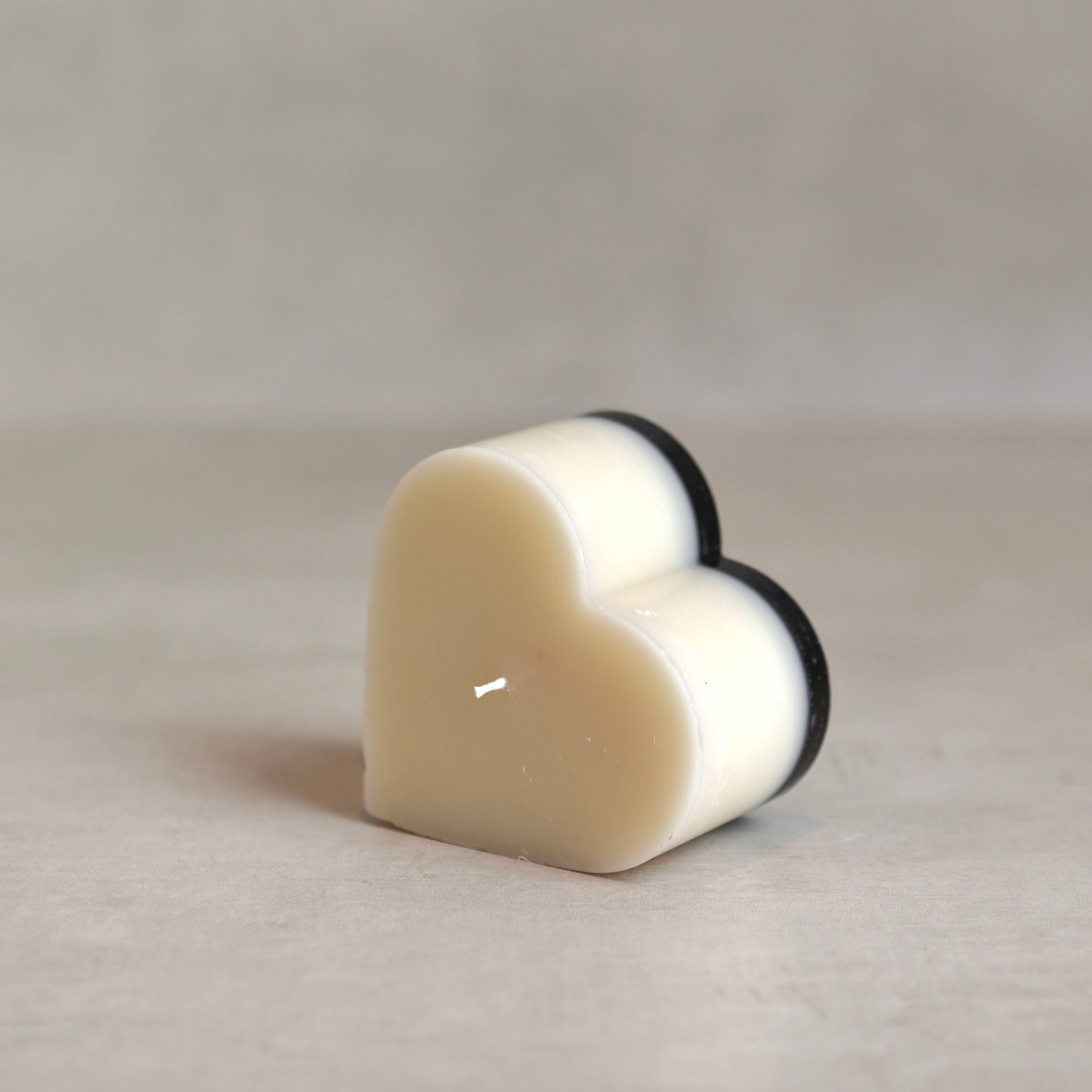 Small Heart Candle