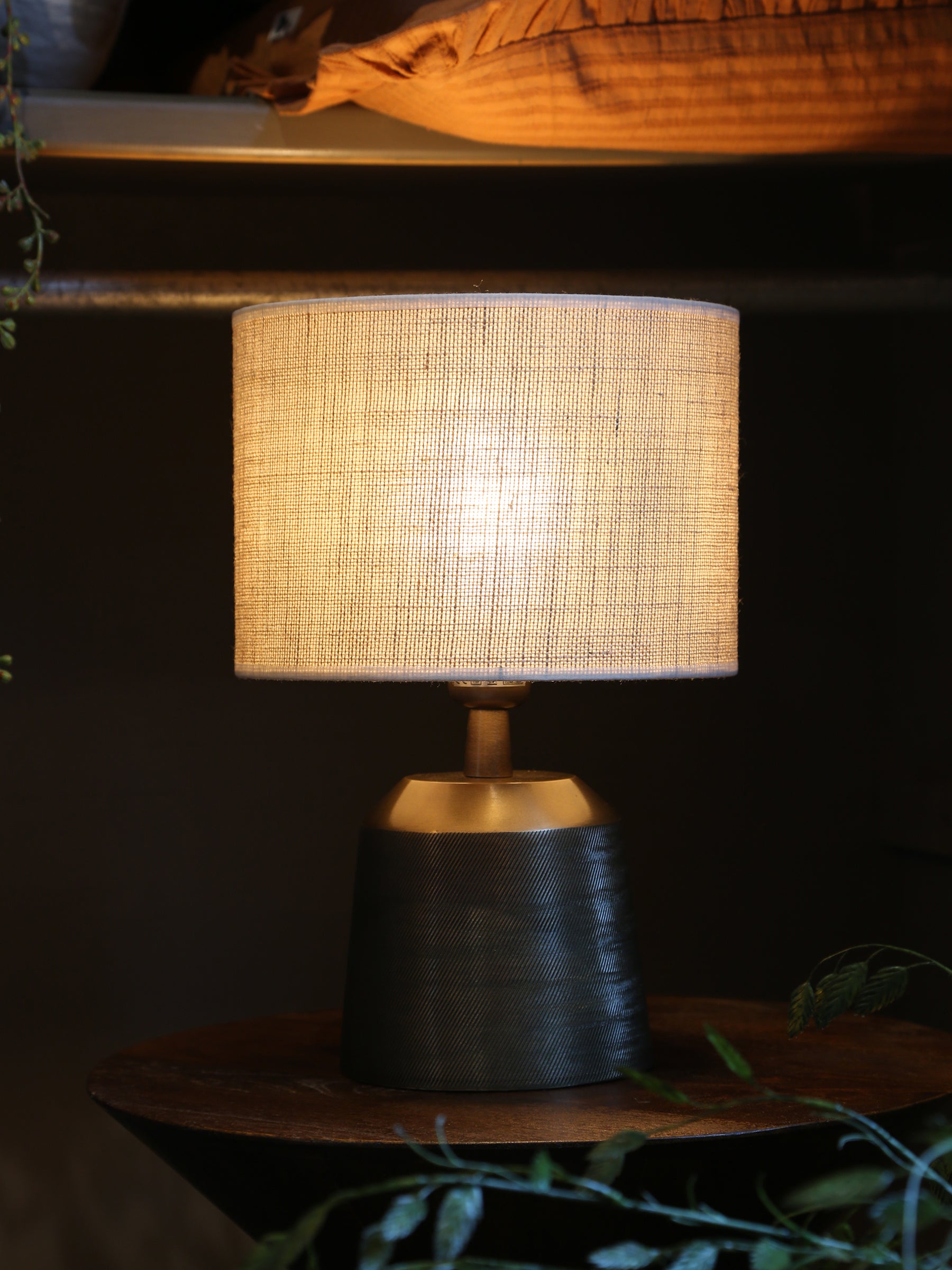 Lulie Etched Brass Table Lamp - Linen Shade