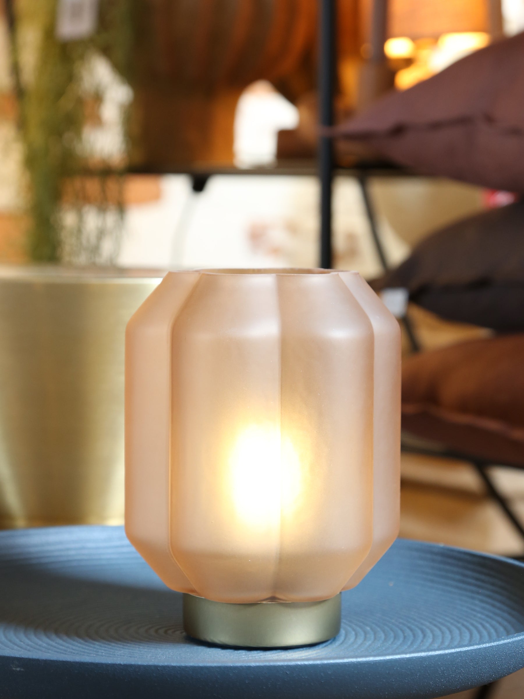Yvias Table lamp - LED Matt Glass - Orange, peach & Gold