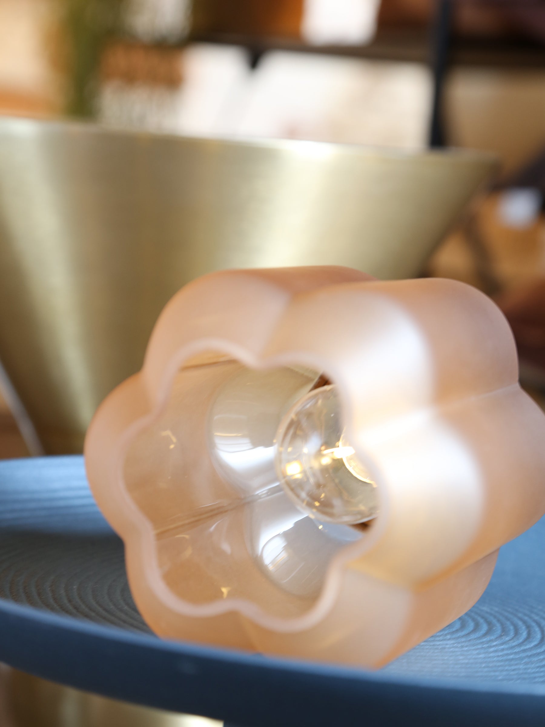 Yvias Table lamp - LED Matt Glass - Orange, peach & Gold