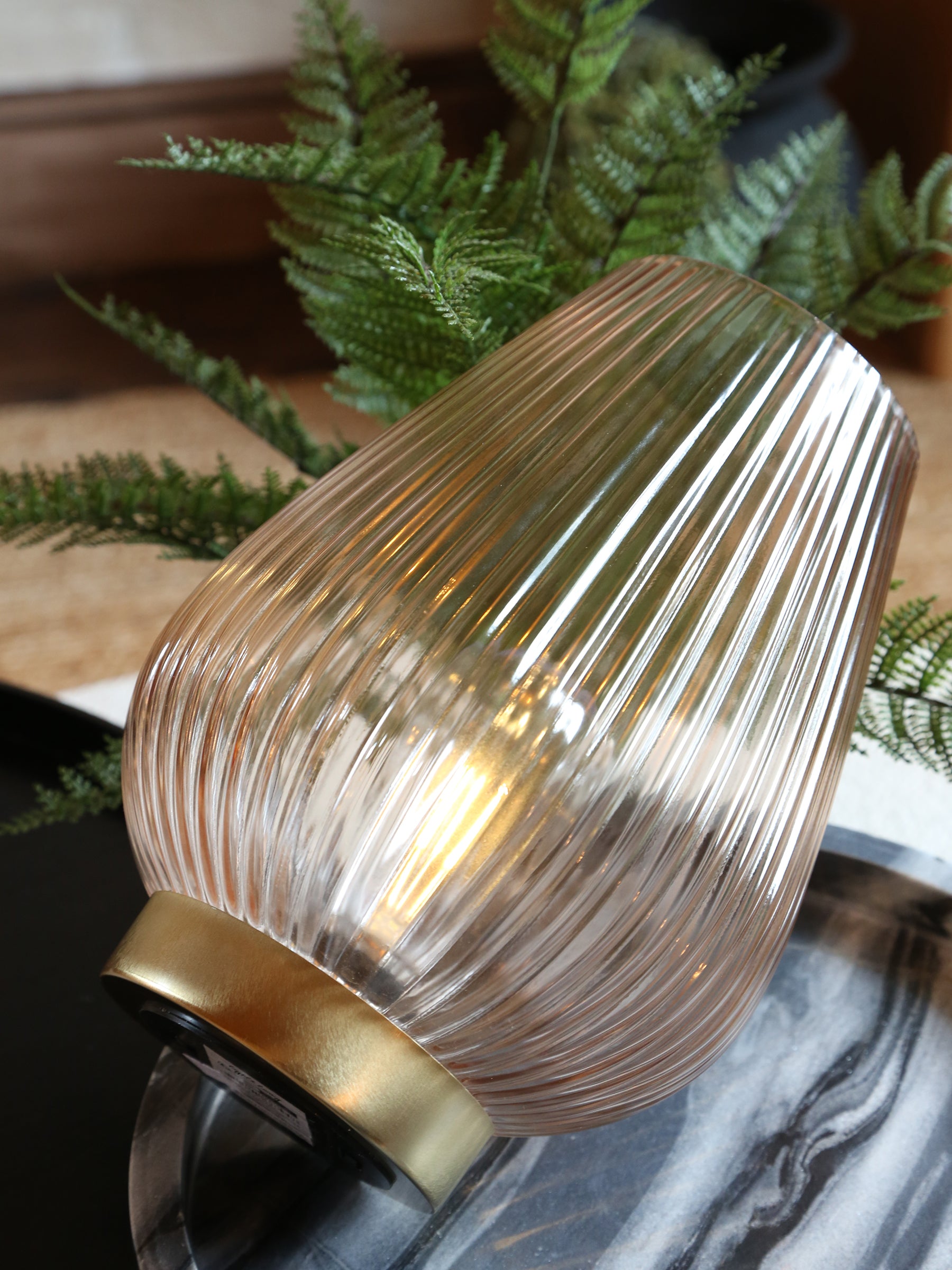 Tajera Table lamp - LED glass - Peach