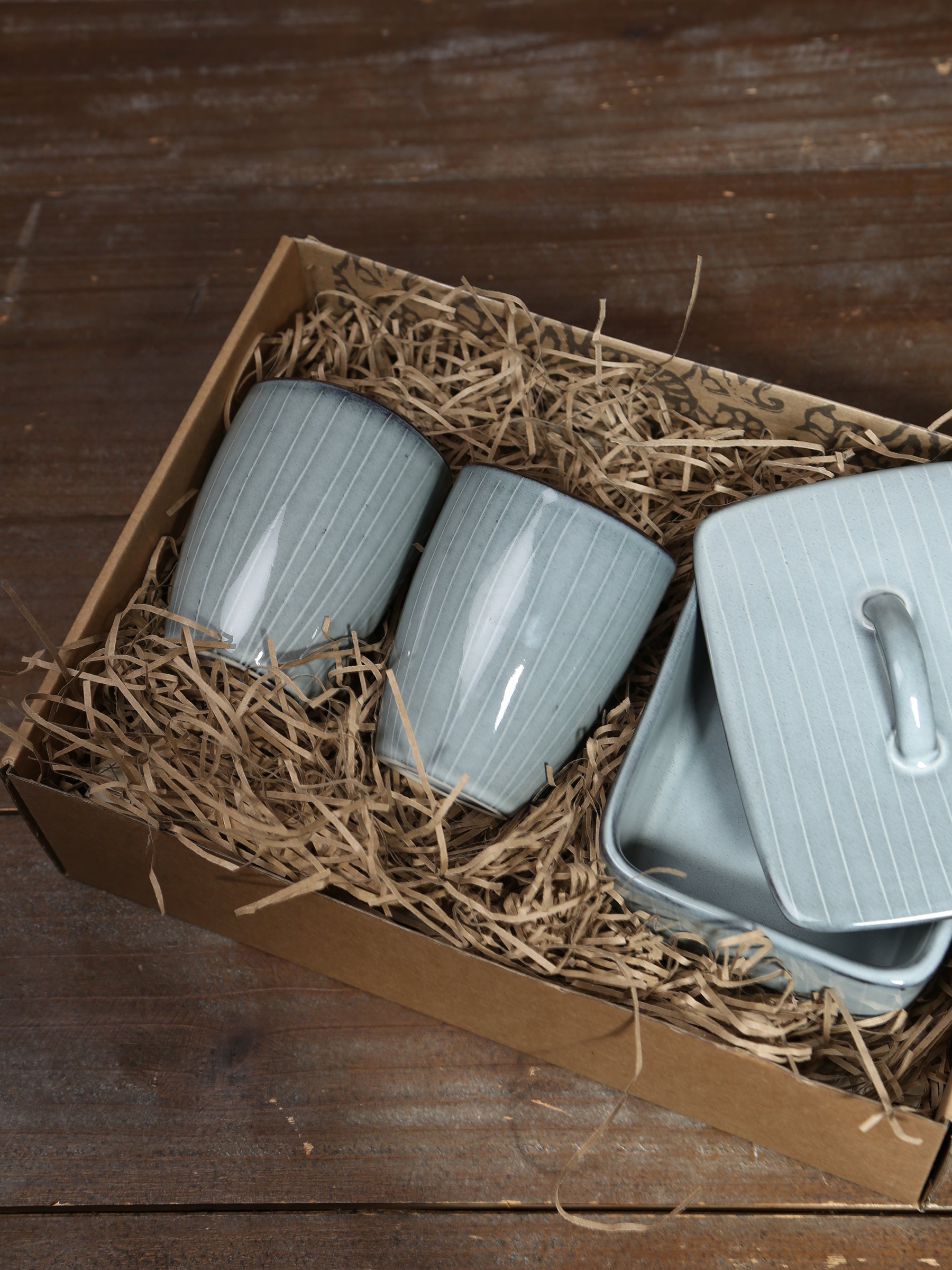 Broste Butter Dish & 2 Mug Set - 2 Colours Available
