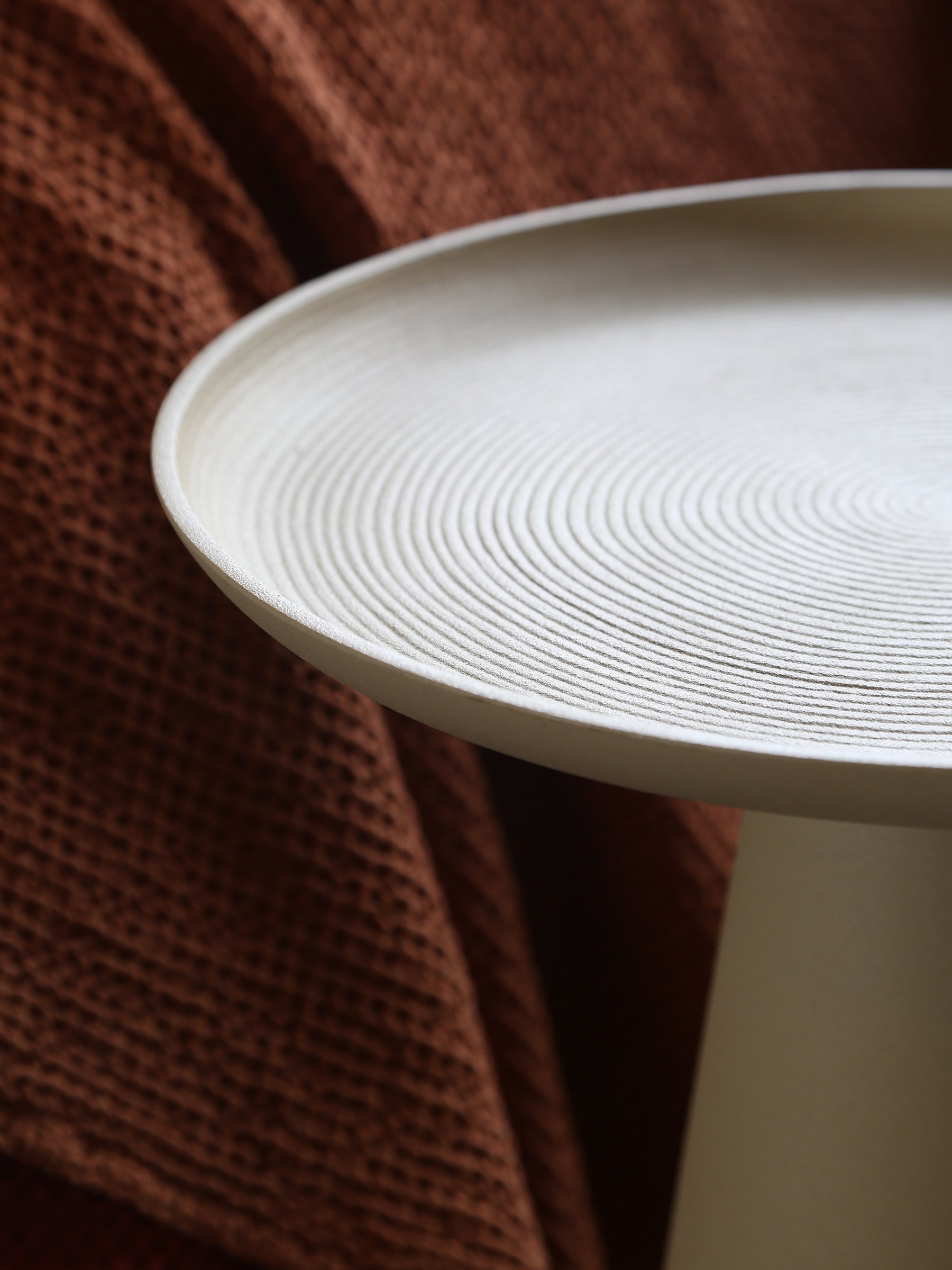 Ringar Round Side Table Ivory - Large
