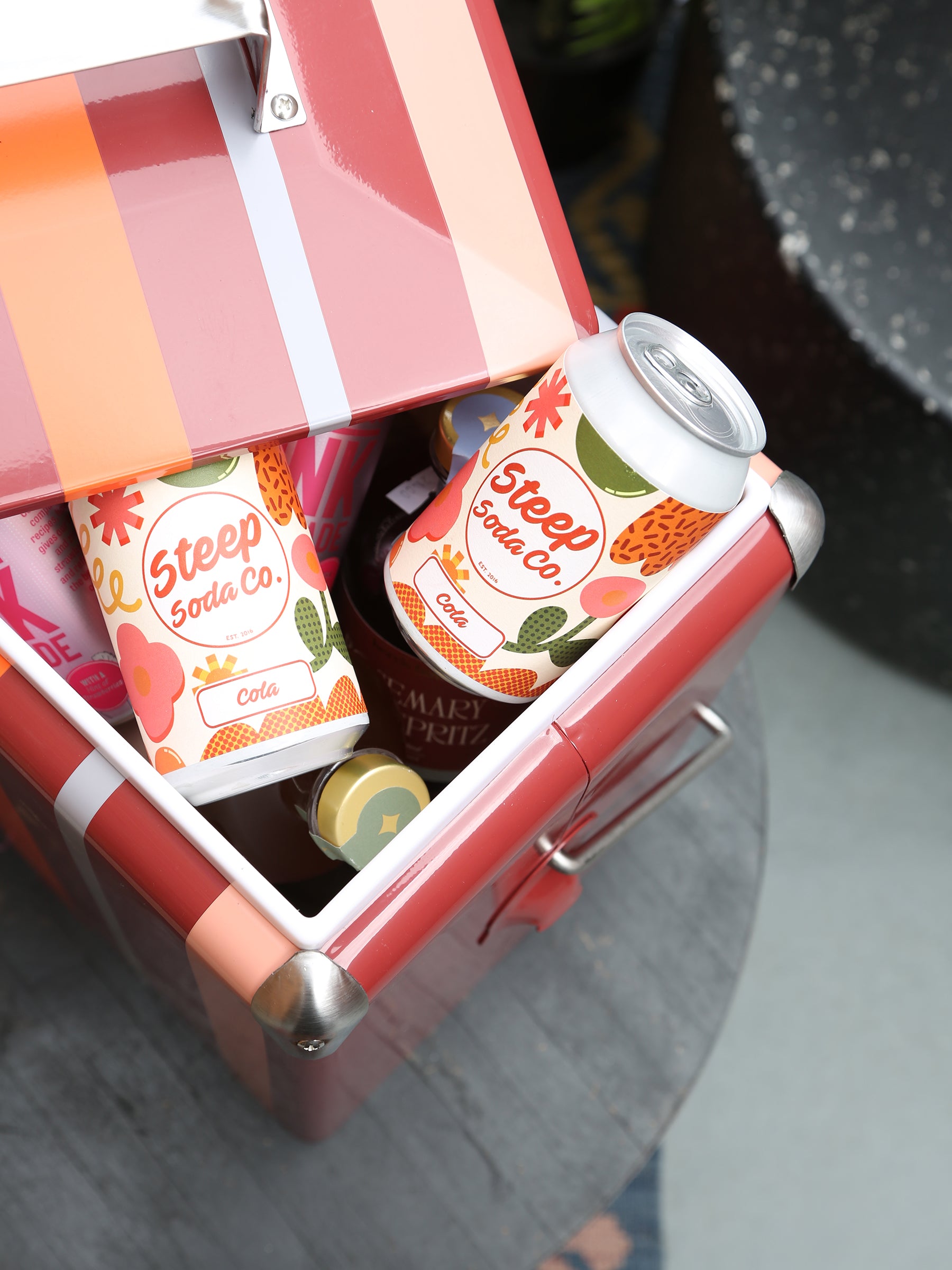 Cooler Be Wine Cool Box - Burgundy Stripe