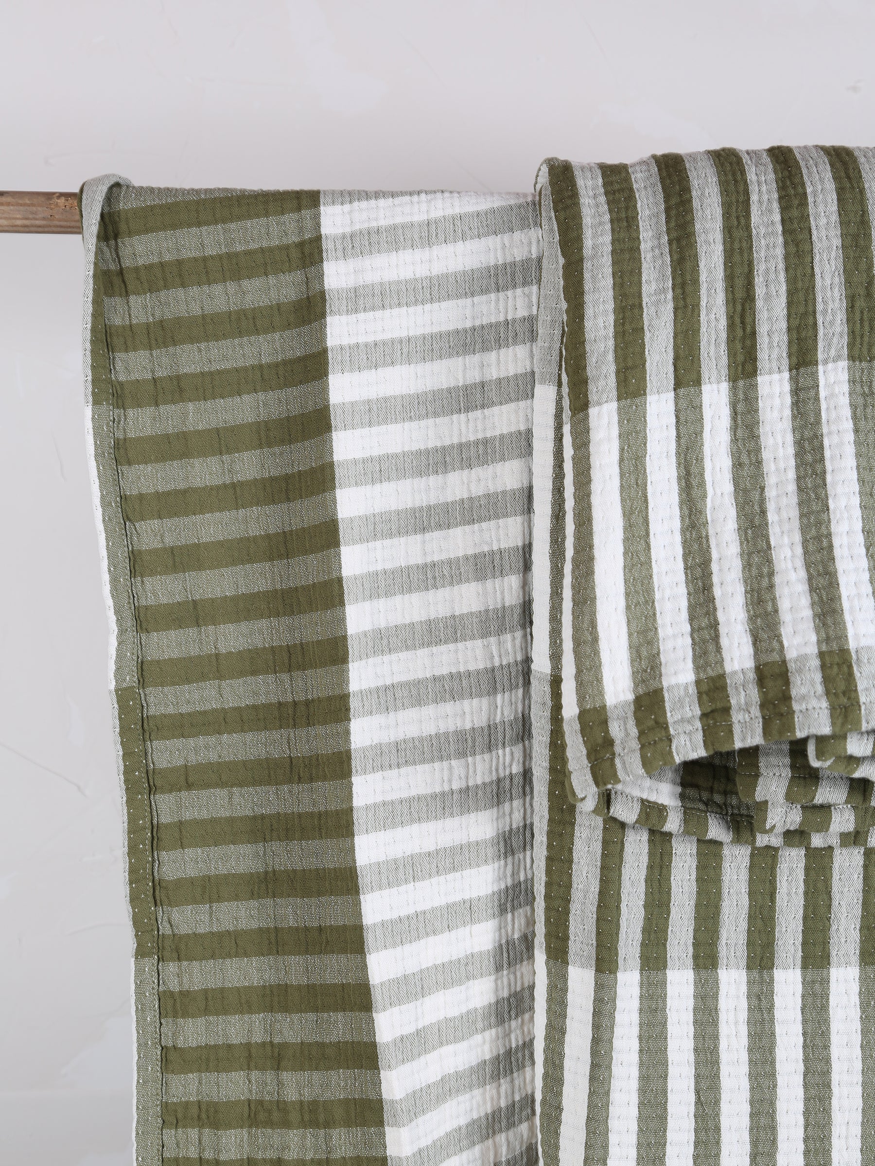 Calista Cotton Throw - Olive - 137 x 180cm