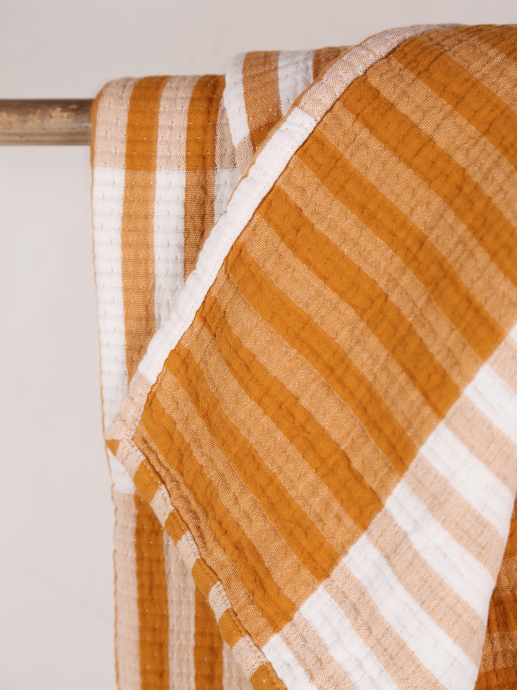 Calista Cotton Throw - Safran - 137 x 180cm