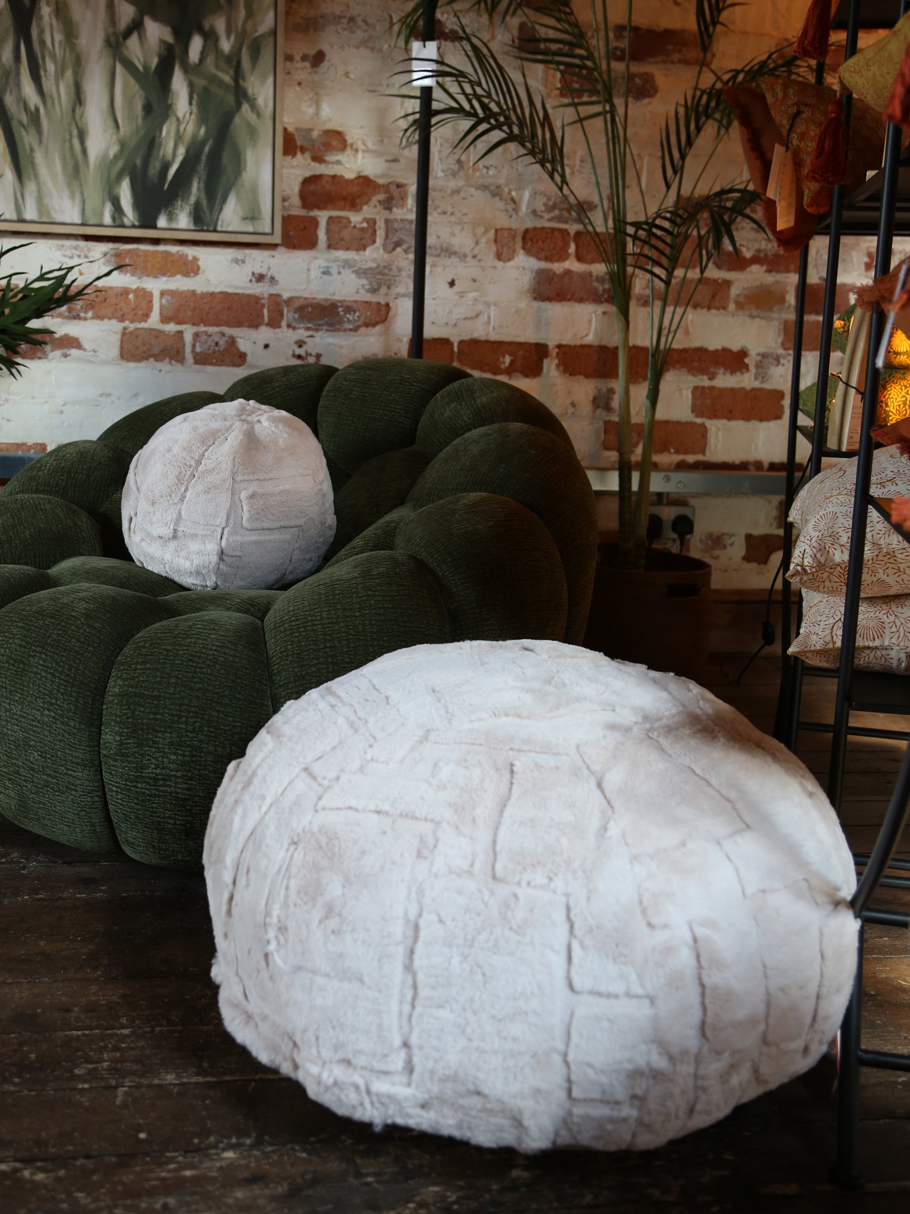Tovi Geometric Textured Pod - 2 Sizes Available