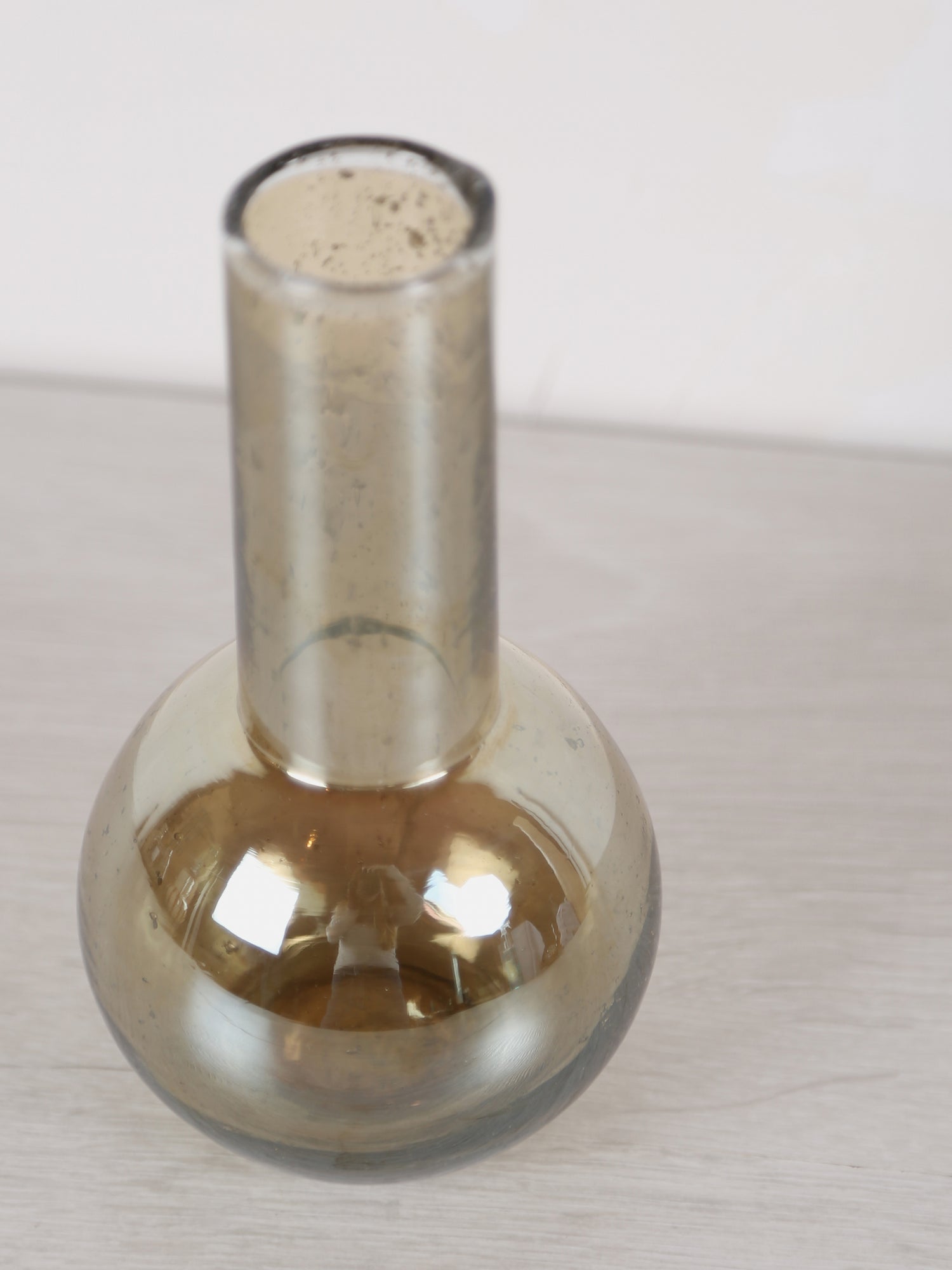 Dapoli Amber Glass Stone Vase