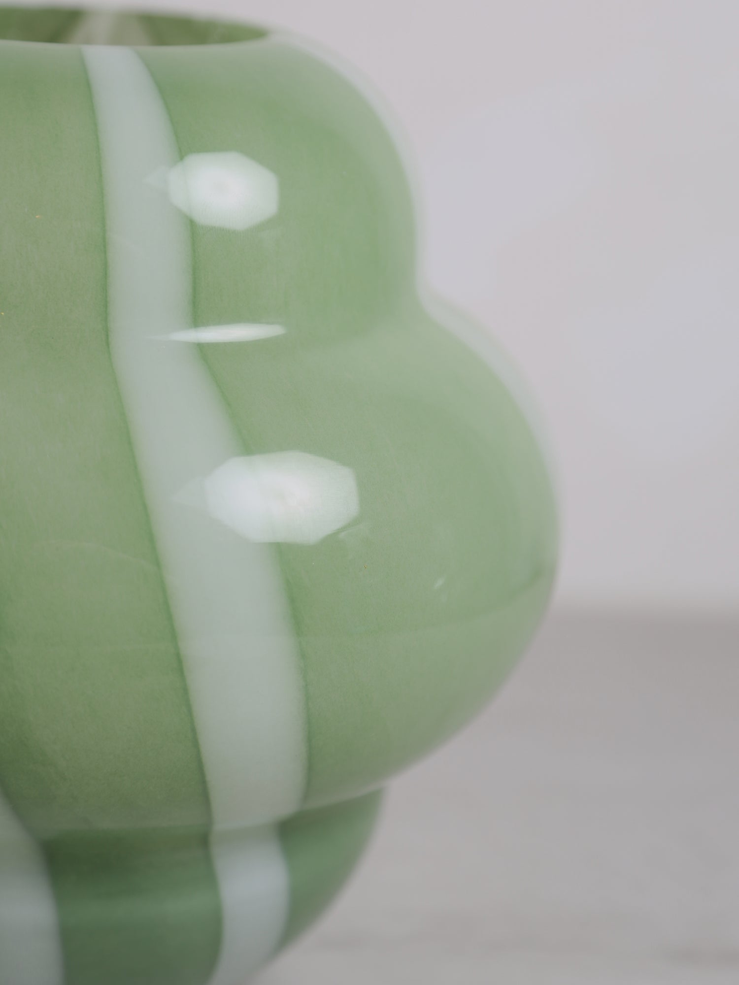 Ylien Green & White Glass Vase - 2 Sizes Available