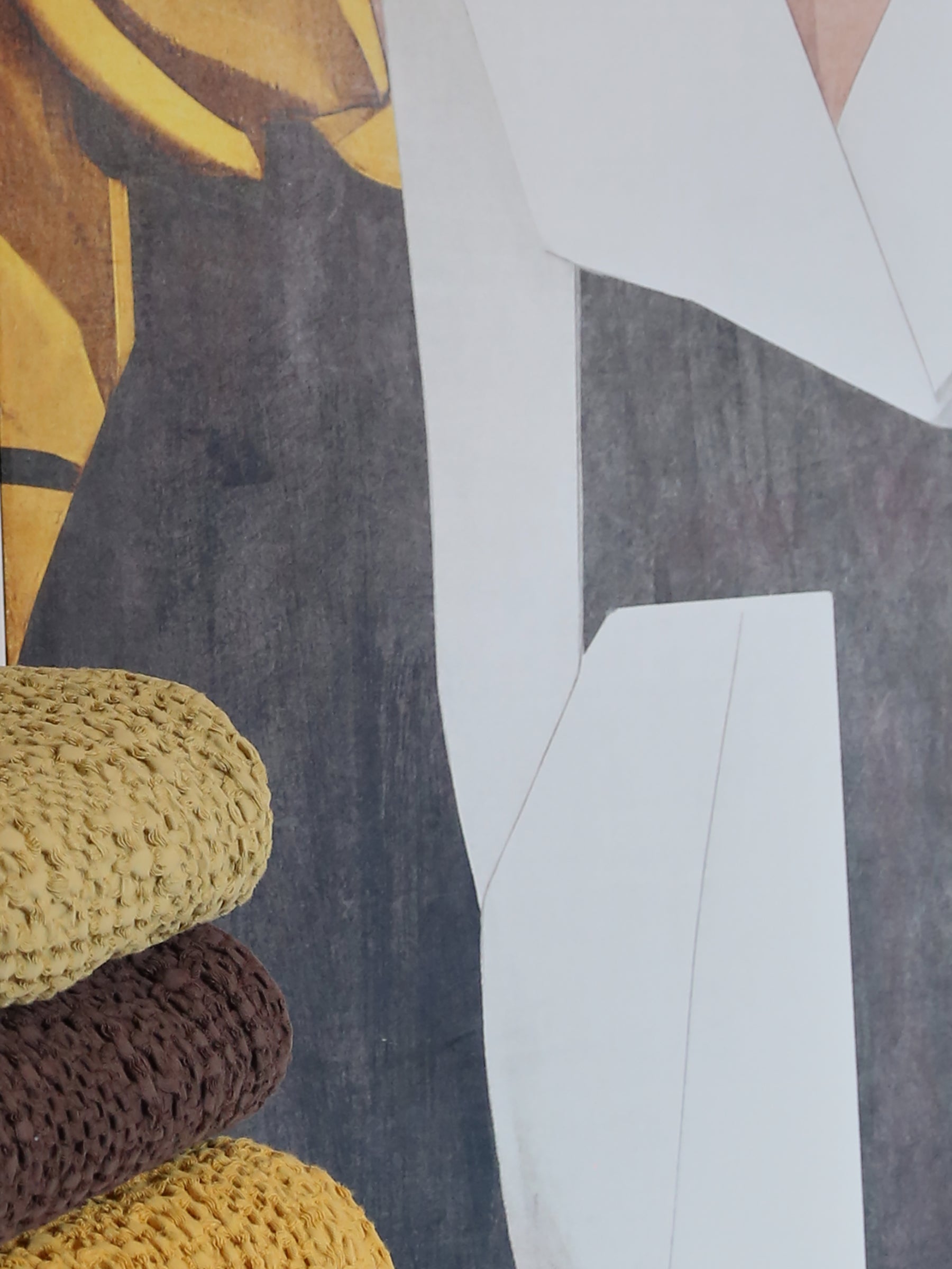 Lurae Velvet Textured Figures Canvas - Warm Tones - 120 x 80cm