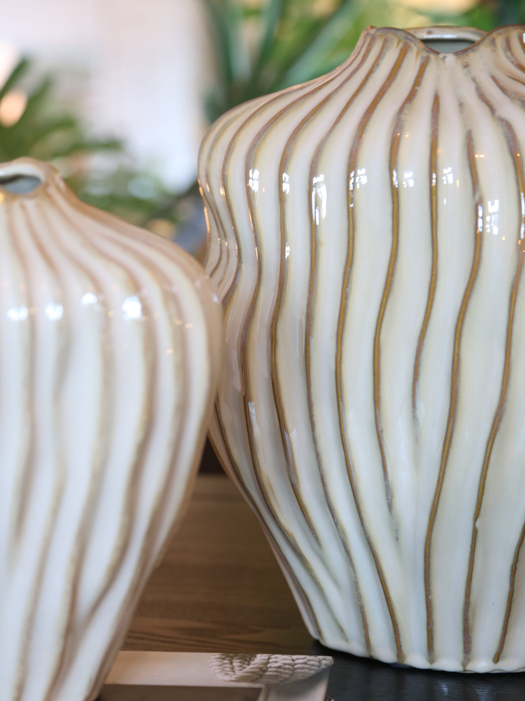 Vechhia Vase - Textured Brown Tones - 2 Sizes Available