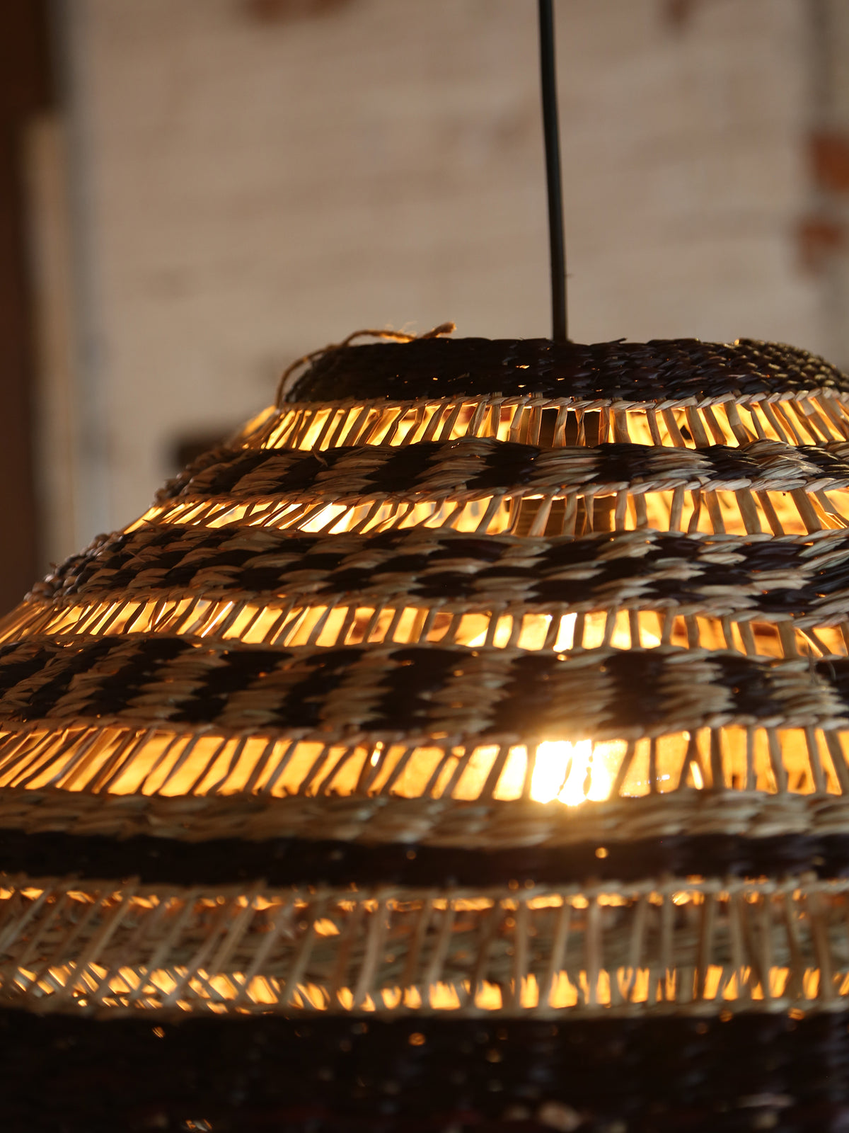Owana Hanging lamp - Seagrass Woven Brown Accents- 80x30 cm