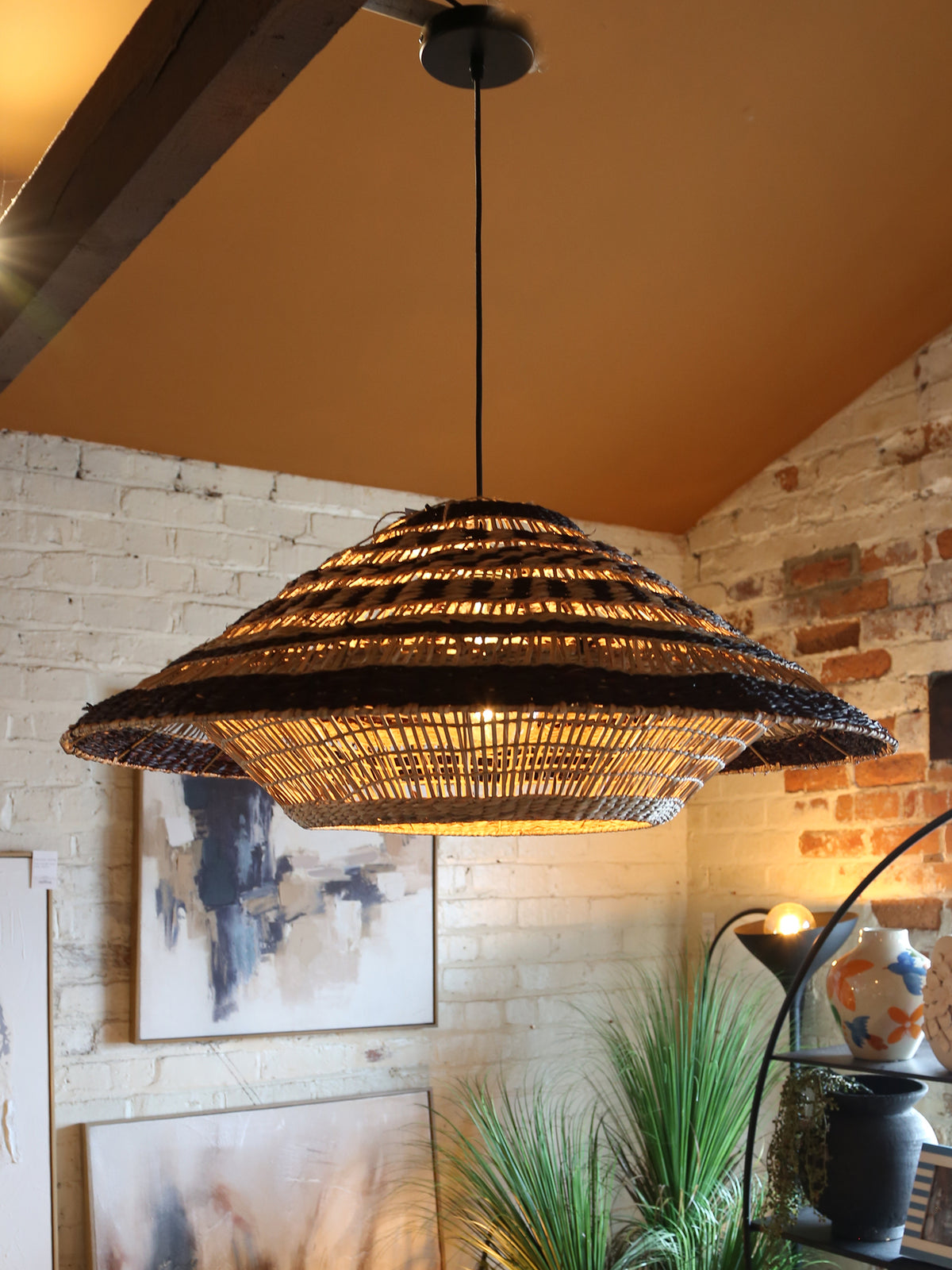 Owana Hanging lamp - Seagrass Woven Brown Accents- 80x30 cm