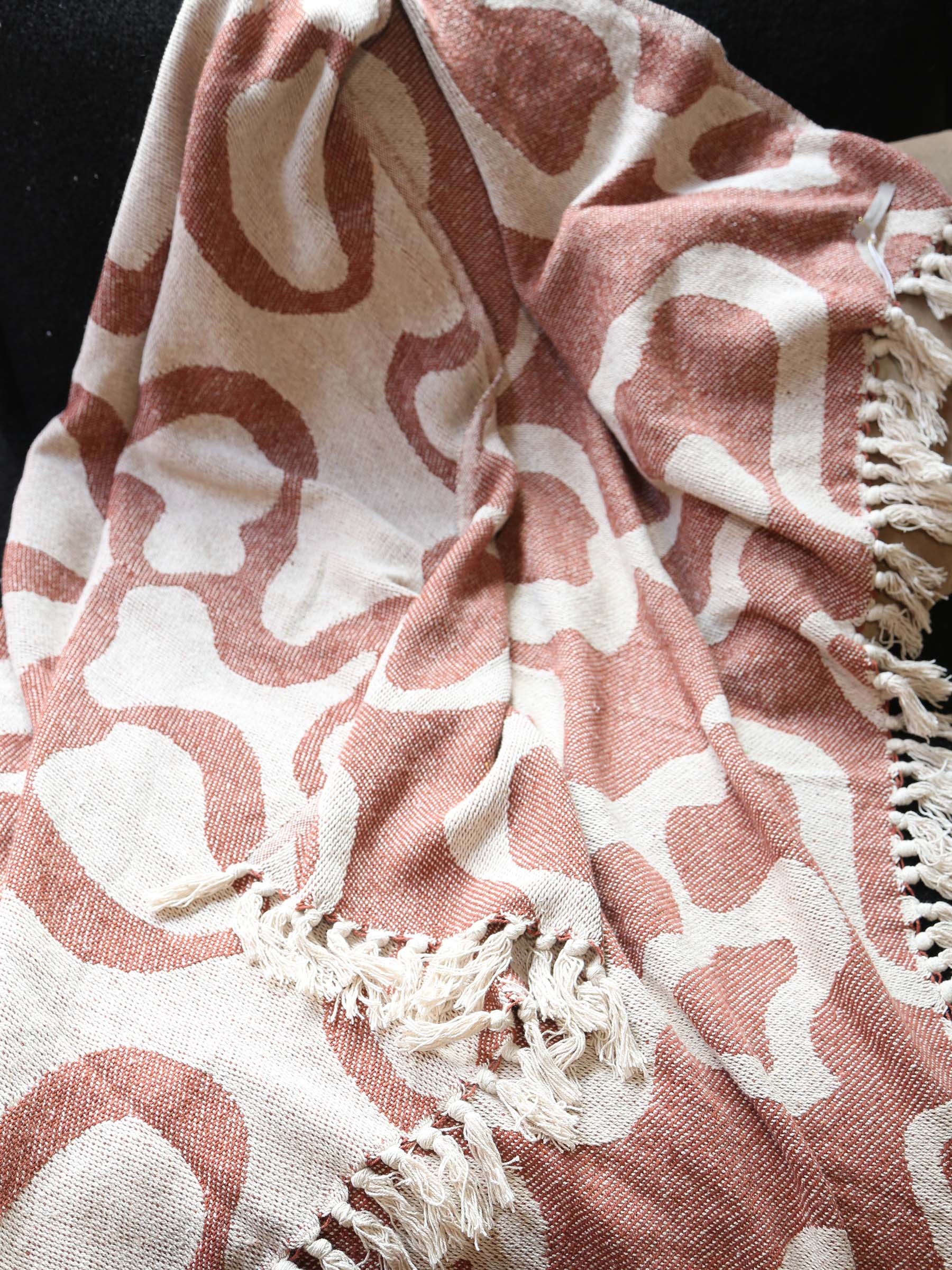 pick your own cosy throw box