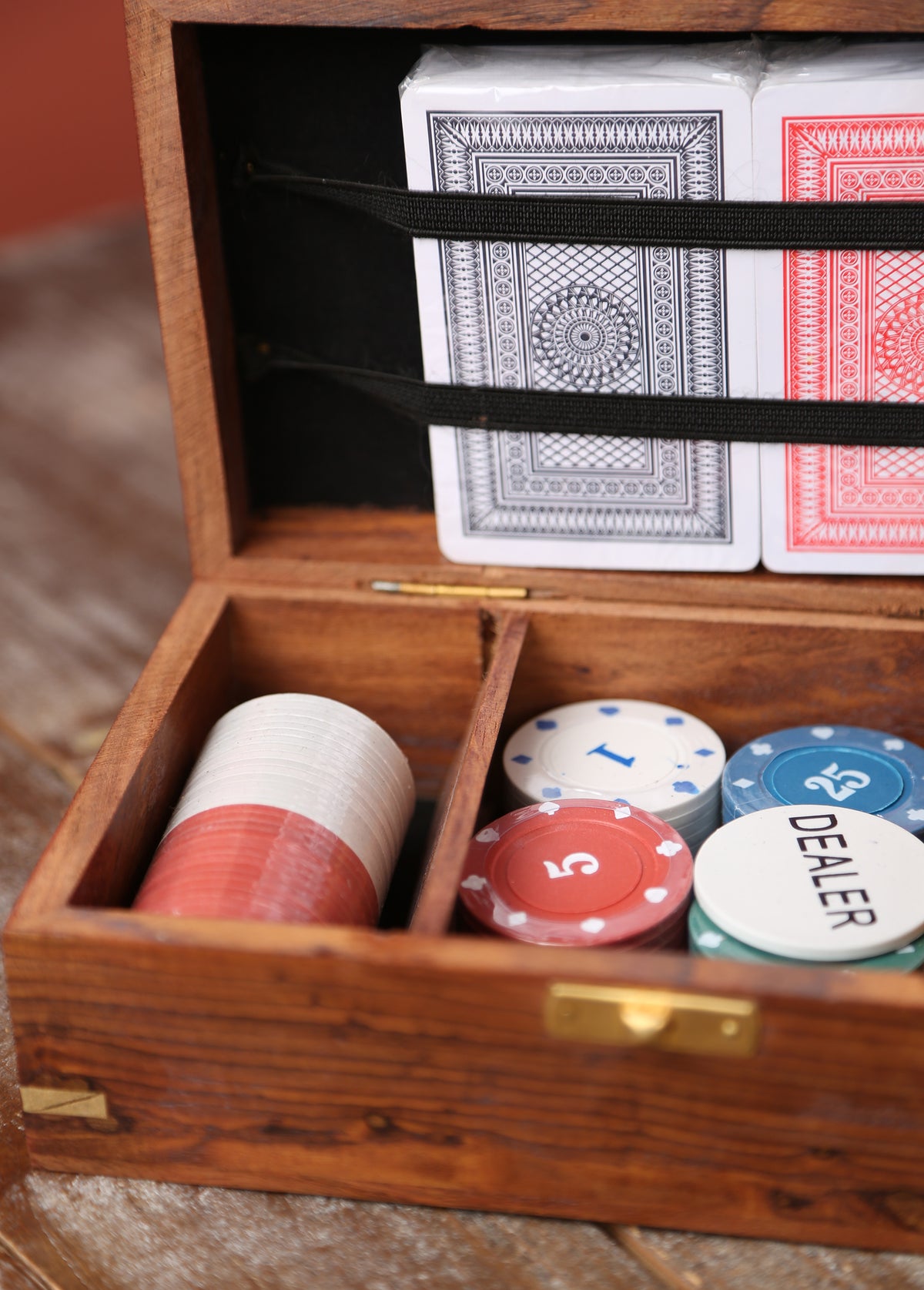 Wooden, Brass Poker Set – Classic Card Game