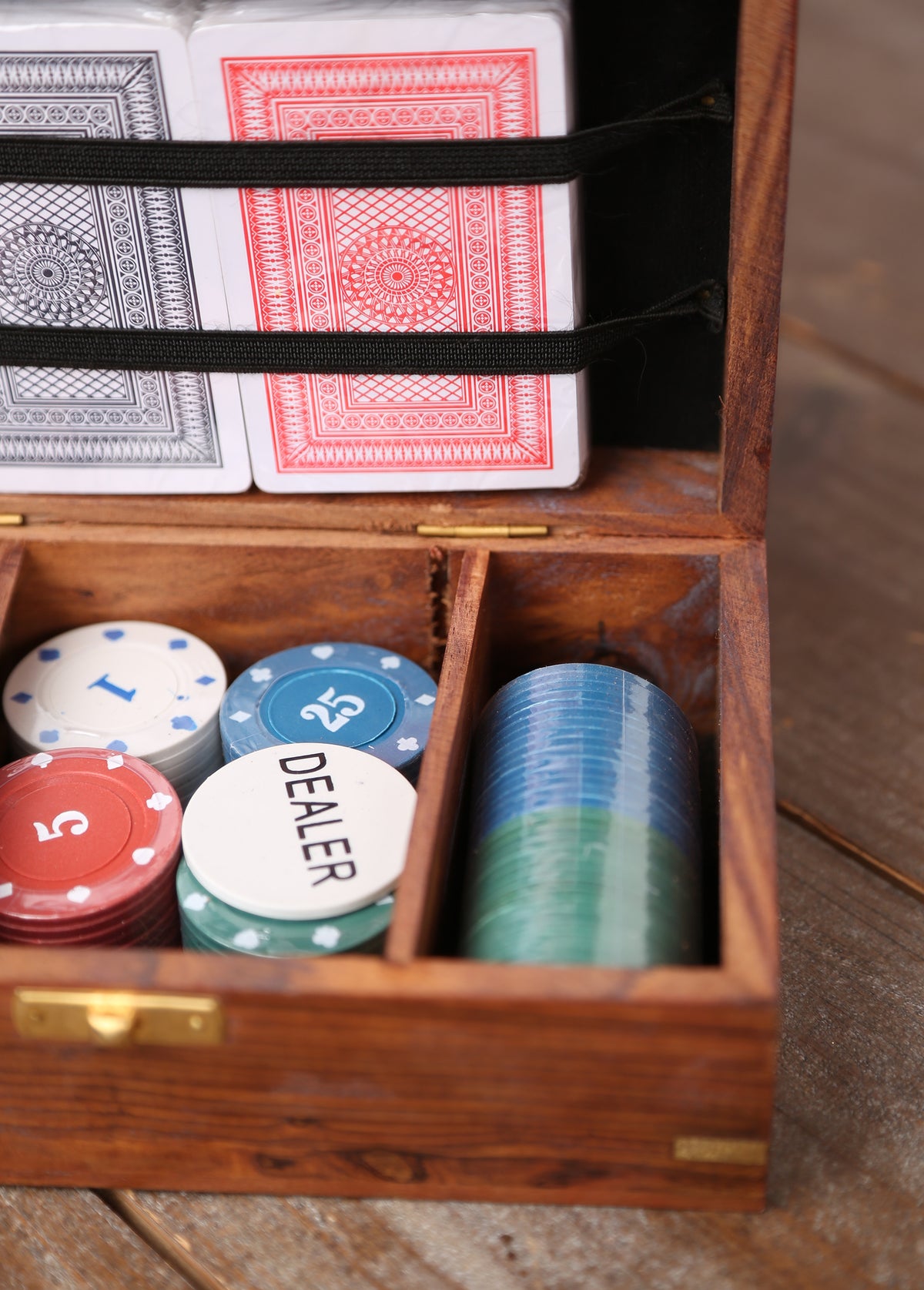 Wooden, Brass Poker Set – Classic Card Game
