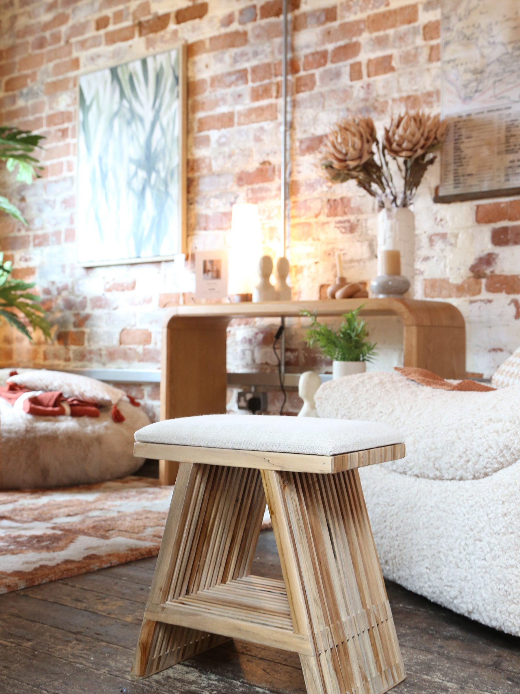 Djia Interlocking Teakwood Stool