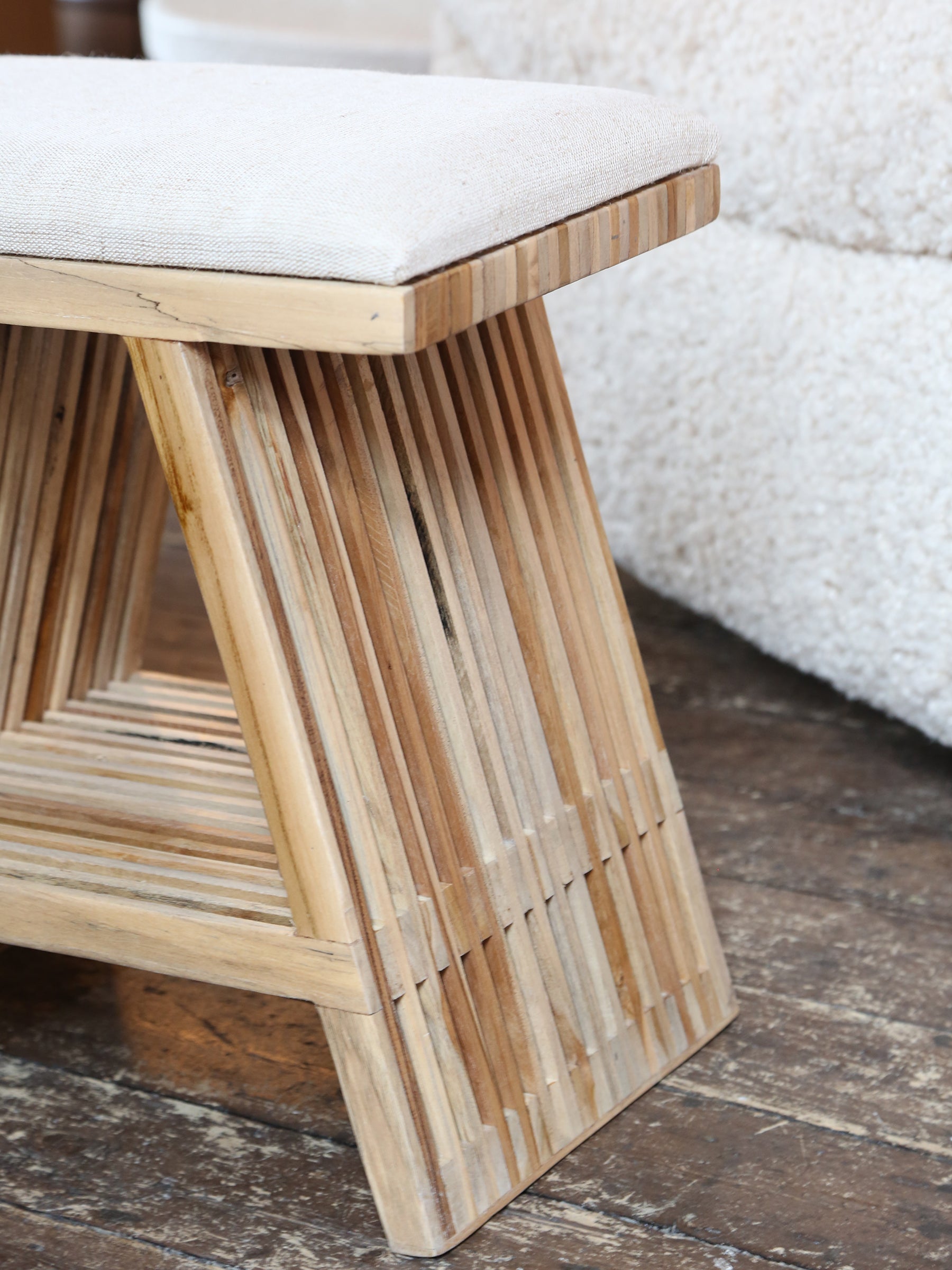 Djia Interlocking Teakwood Stool