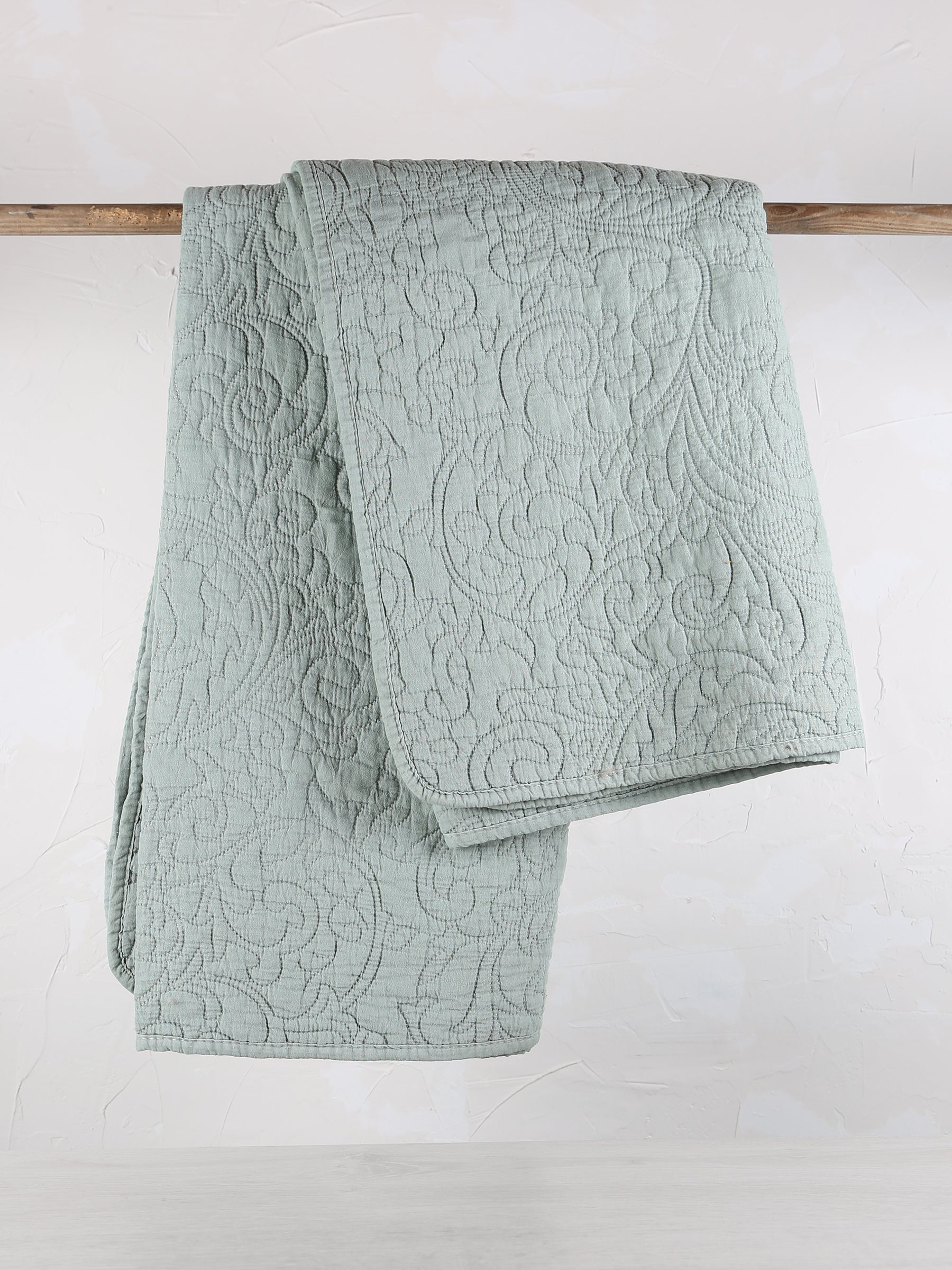 Isabelle Quilted Throw - Laurel
