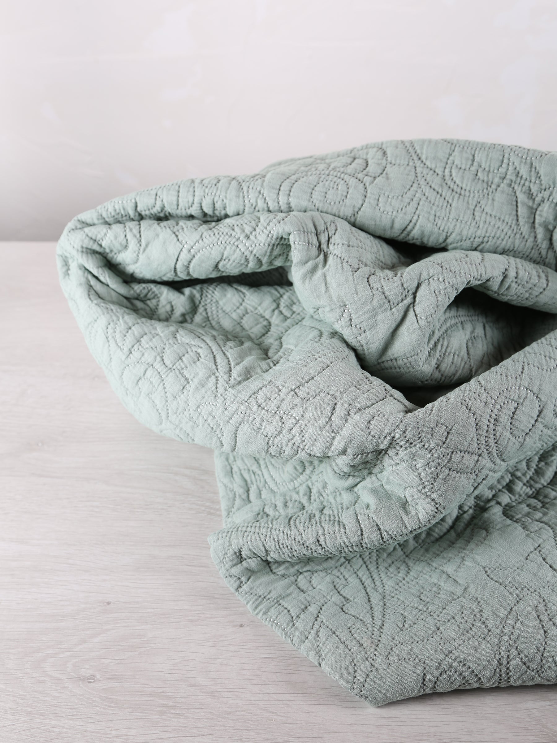 Isabelle Quilted Throw - Laurel