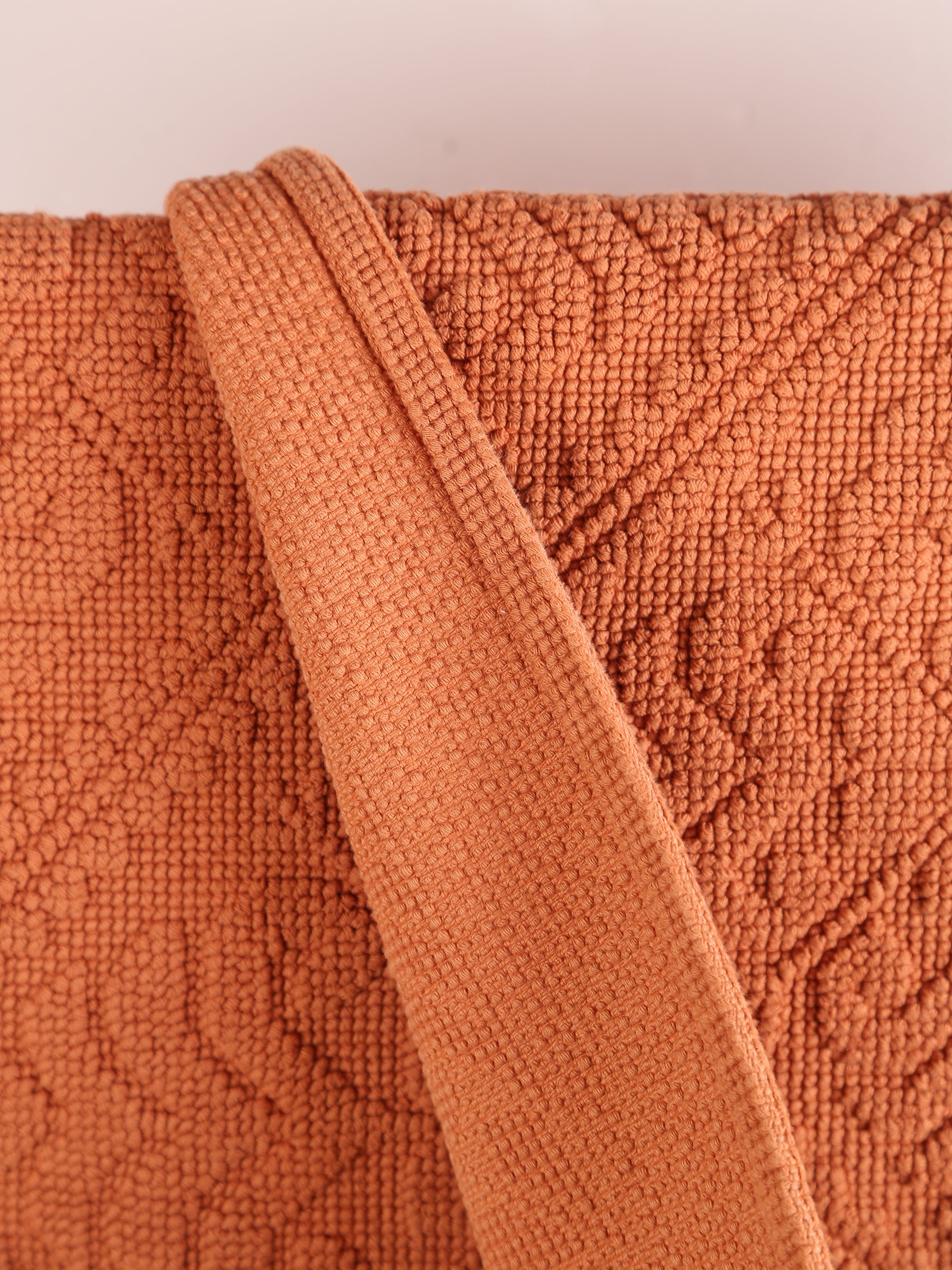 Enzo Bath Mat - Cuirve