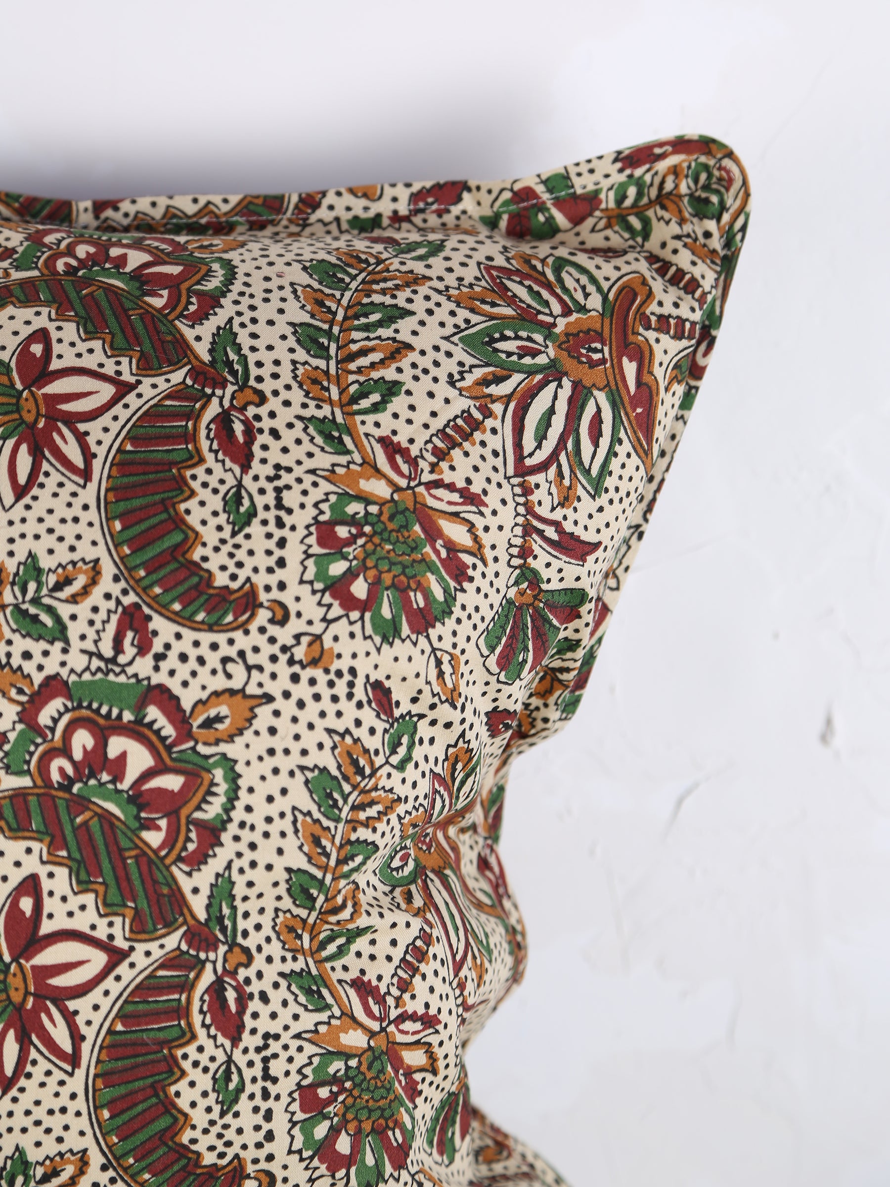 Lille Block Printed cushion - Beige, Tomato, Hemp, Green