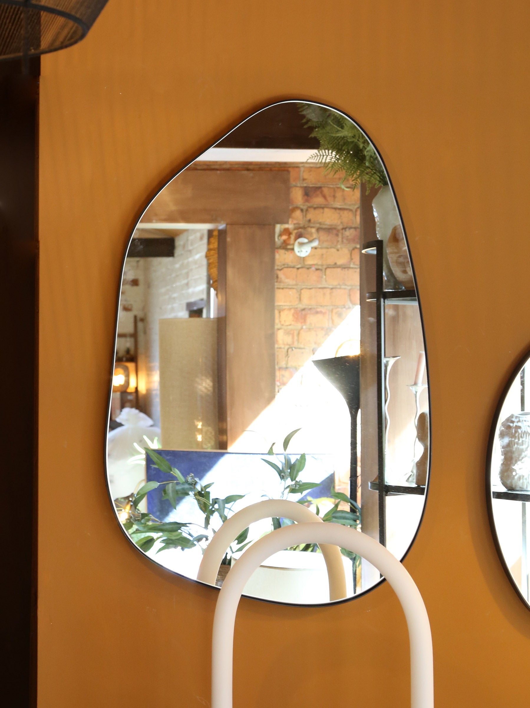 Helia mirror - H80xW58 cm - Black