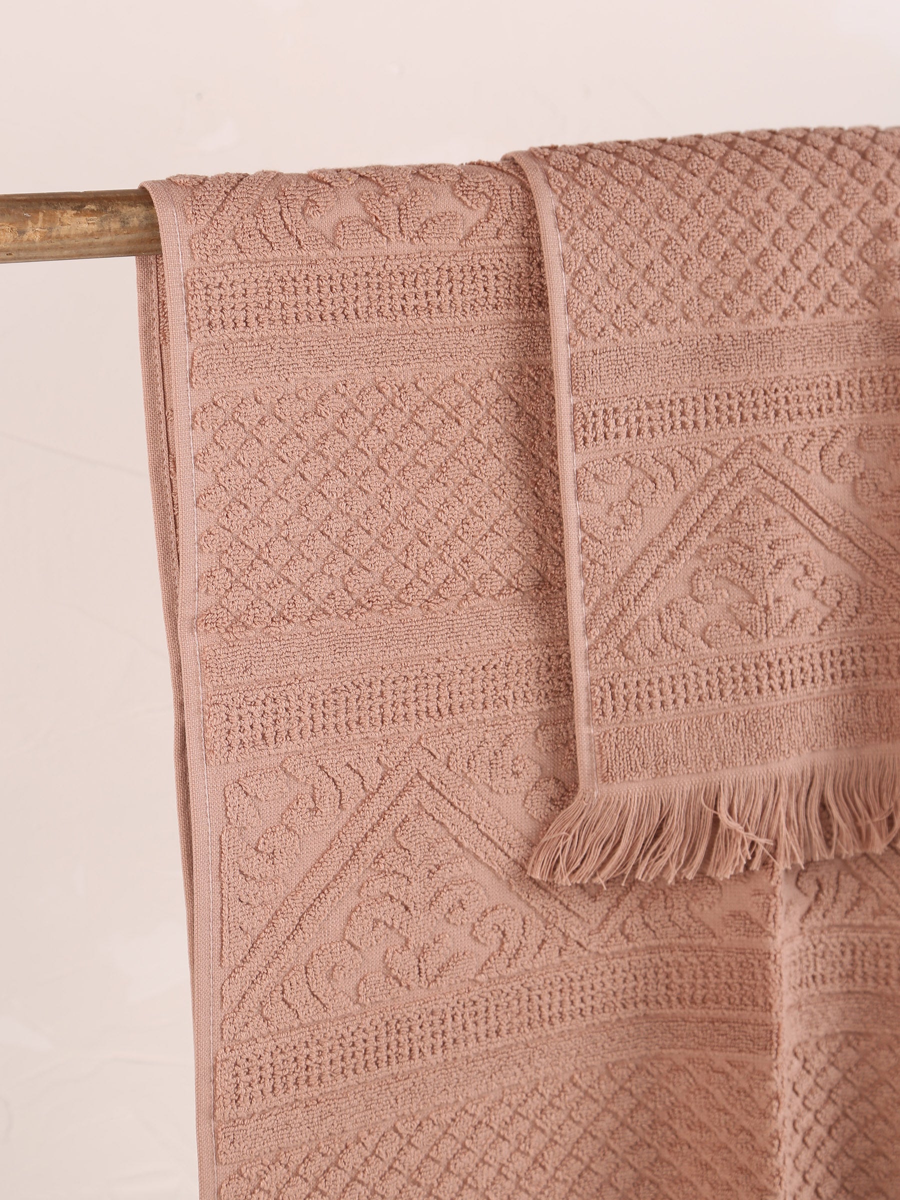 Embossed Jacquard Towel - Noisette - 4 Sizes Available