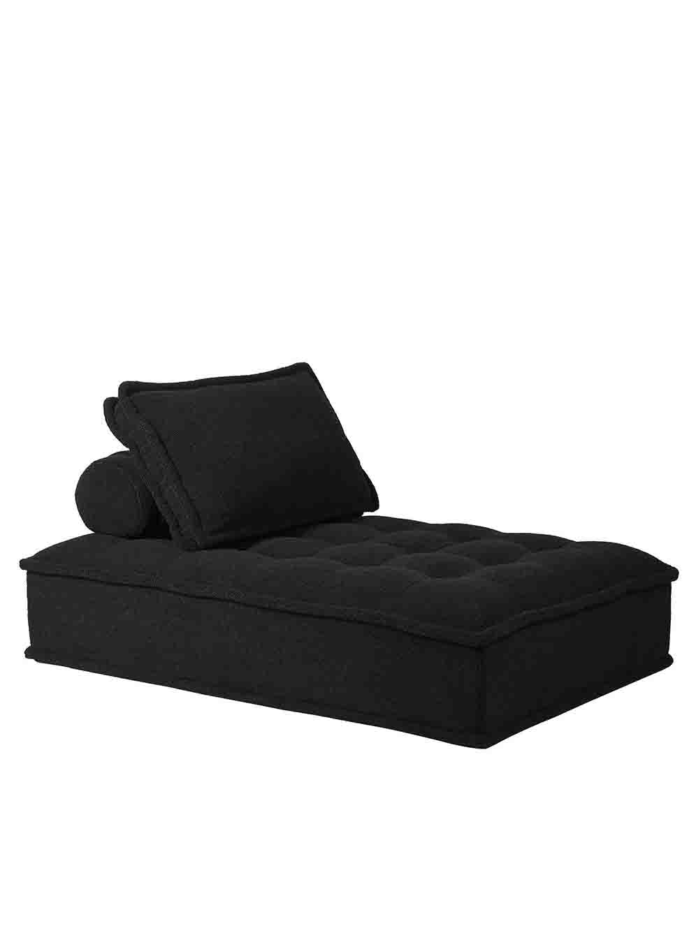 Jacques Black Lounge