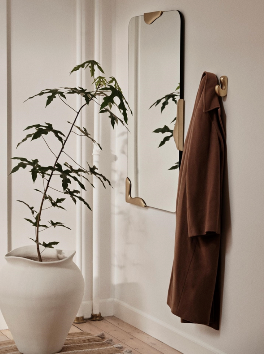 Roberto Mirror Gold - 2 Sizes Available