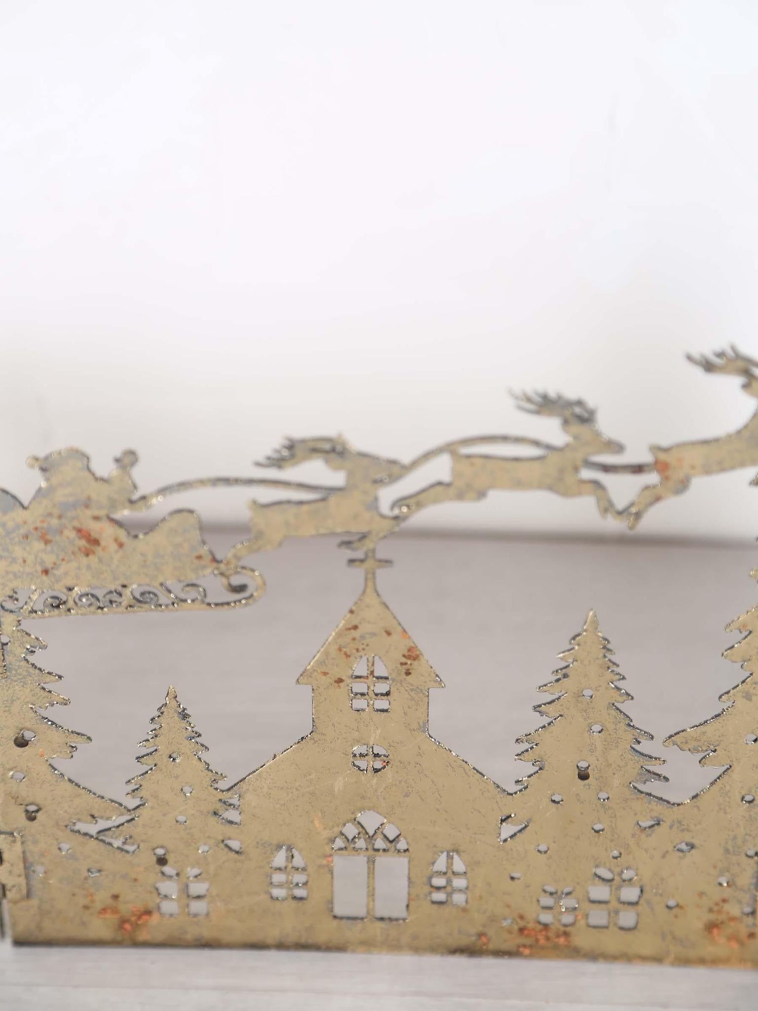 SANTA IN FLIGHT DECO Brass Ornament Stand