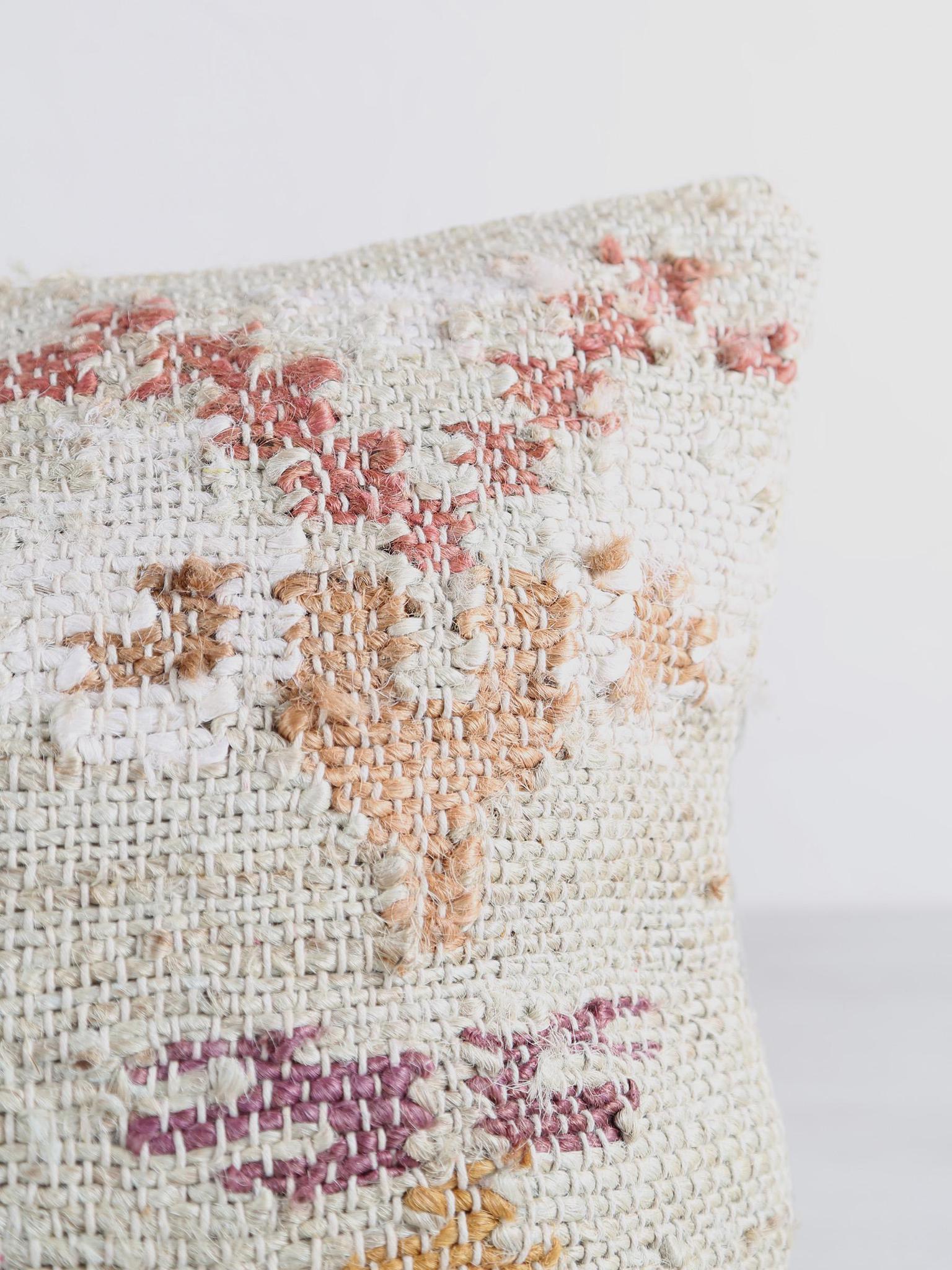 Dantri Cushion - soft grey - 2 sizes available