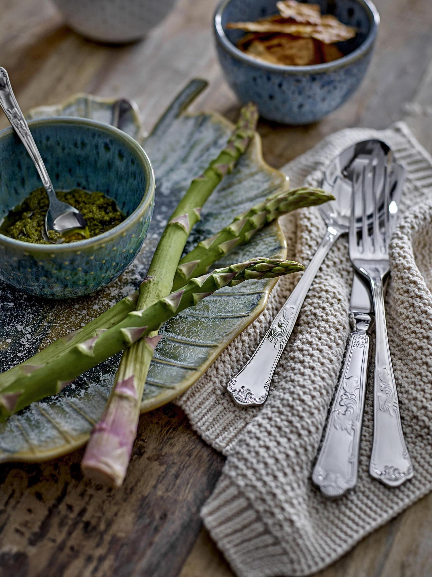 Dorreen Serving Plate Blue - Autumn Leaf - Stoneware
