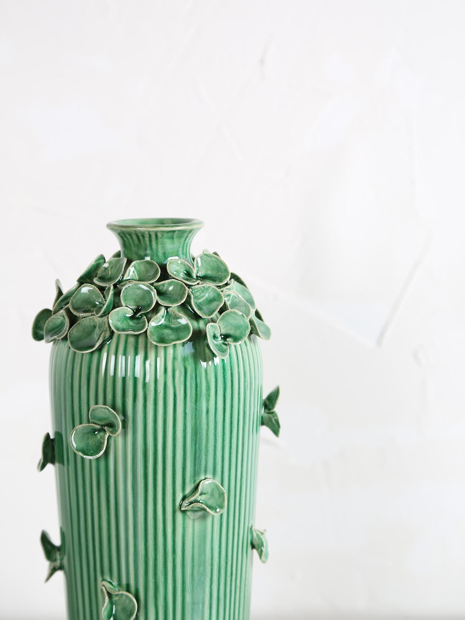 Saubaan Round Glazed Ceramic Vase - Green