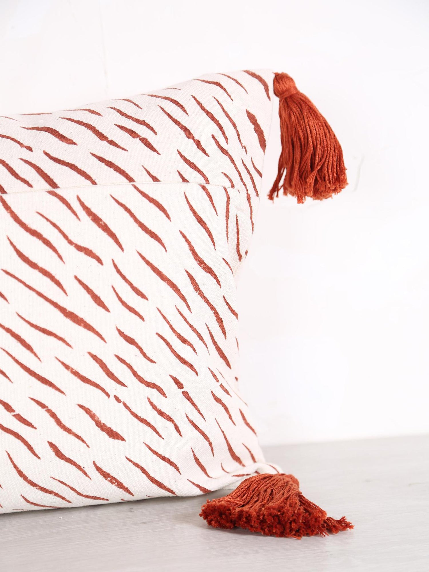 CRAFTED - Nesoi Hand Embroidered Cushion