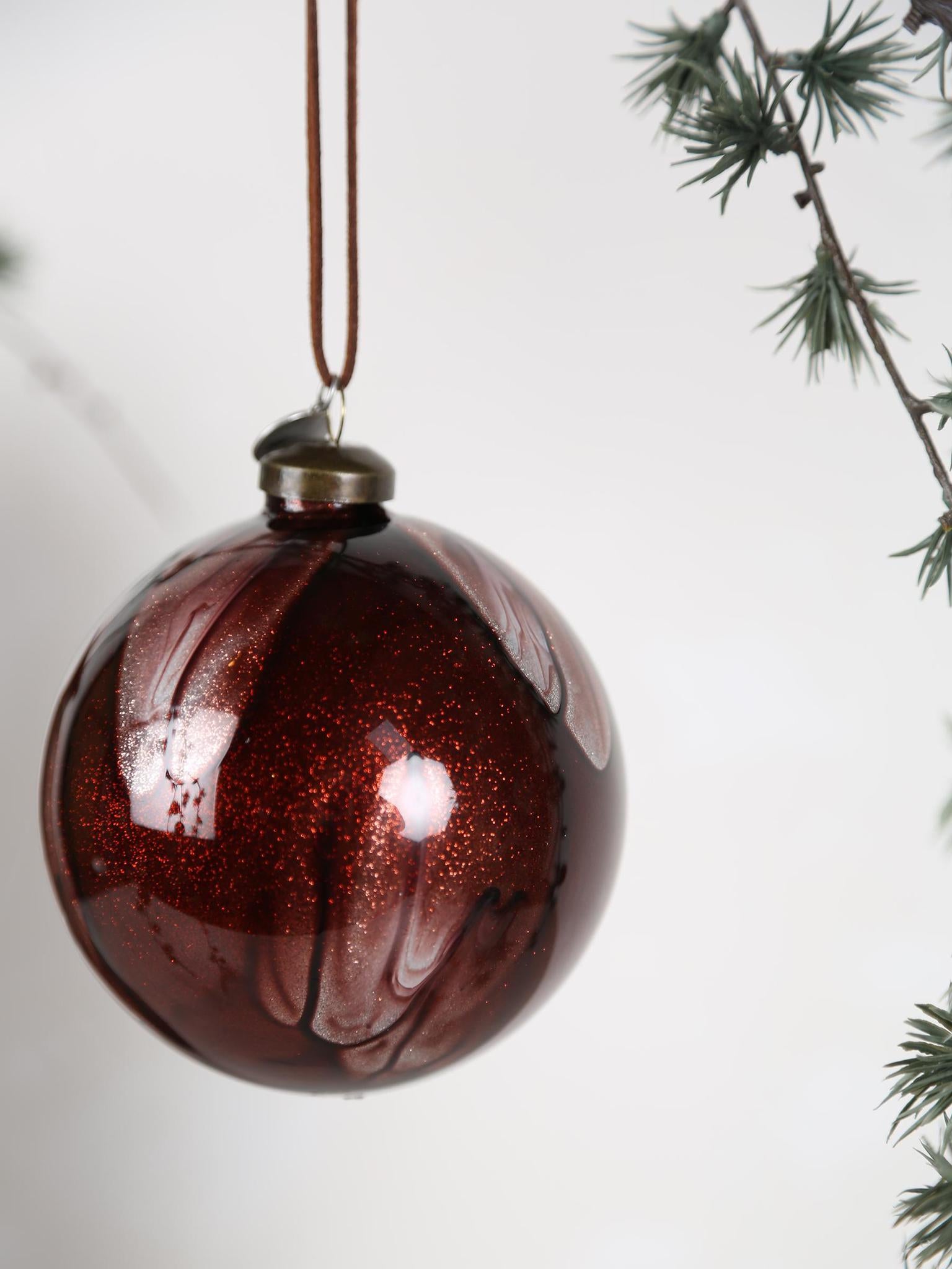 Nosille bauble - Pomegranate